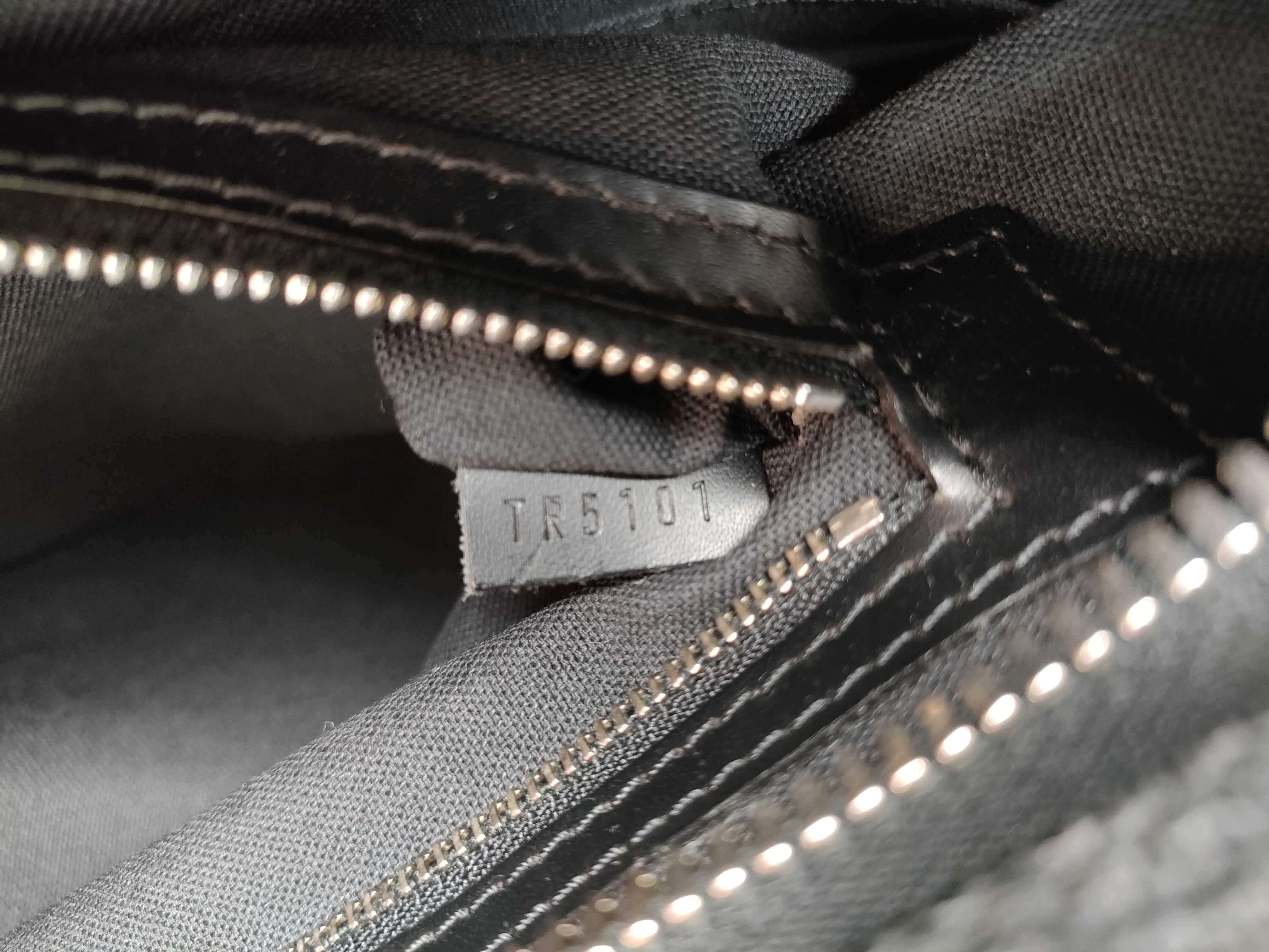 Damier Graphite Port Document Voyage GM Handbag — view 14