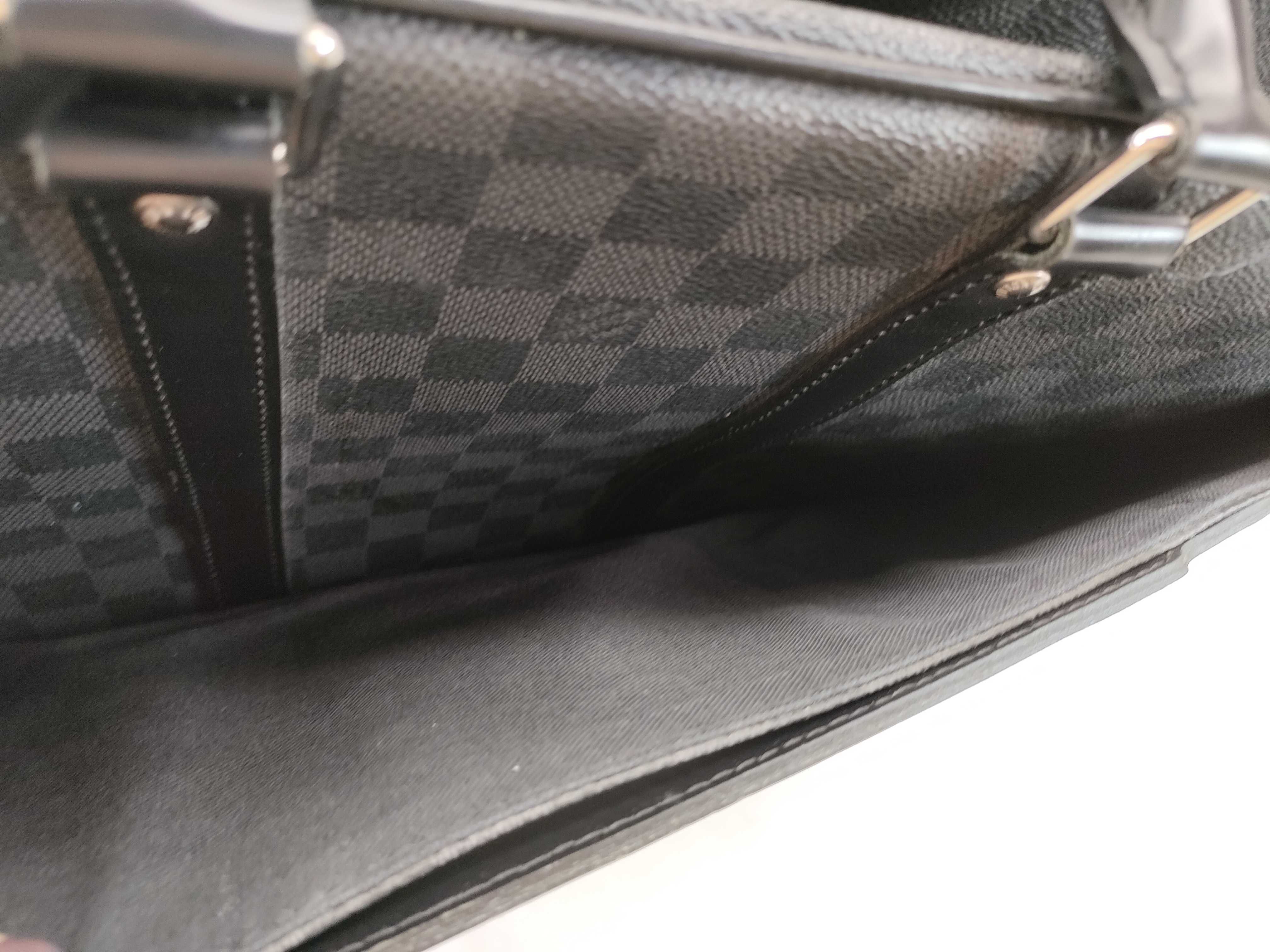 Damier Graphite Port Document Voyage GM Handbag — view 10