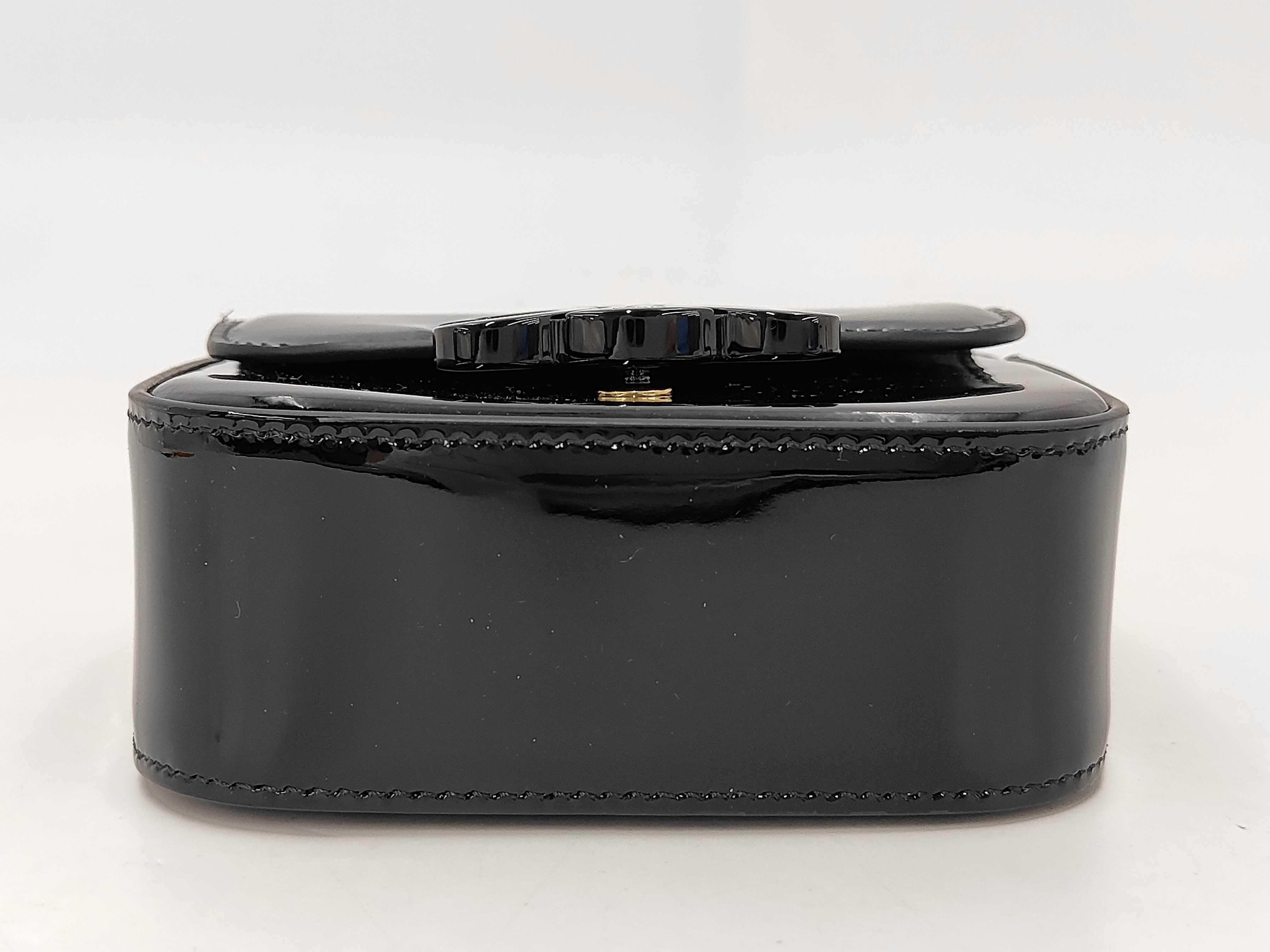 Mini Claude Chain Handbag Bag — view 4