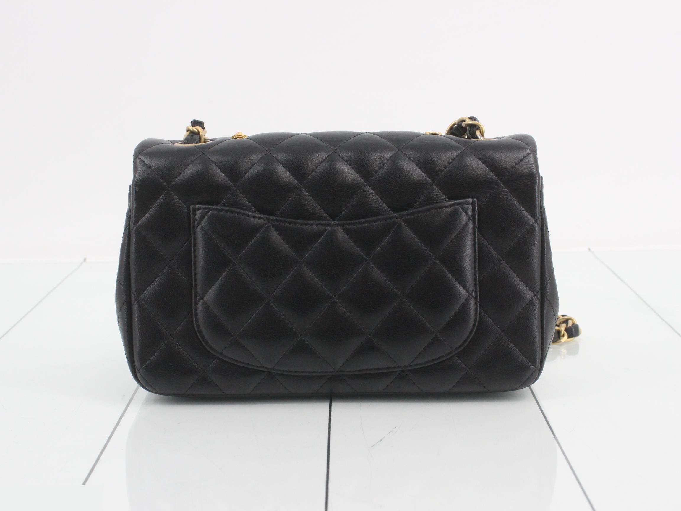 Matelassé Chain Shoulder Bag — view 2