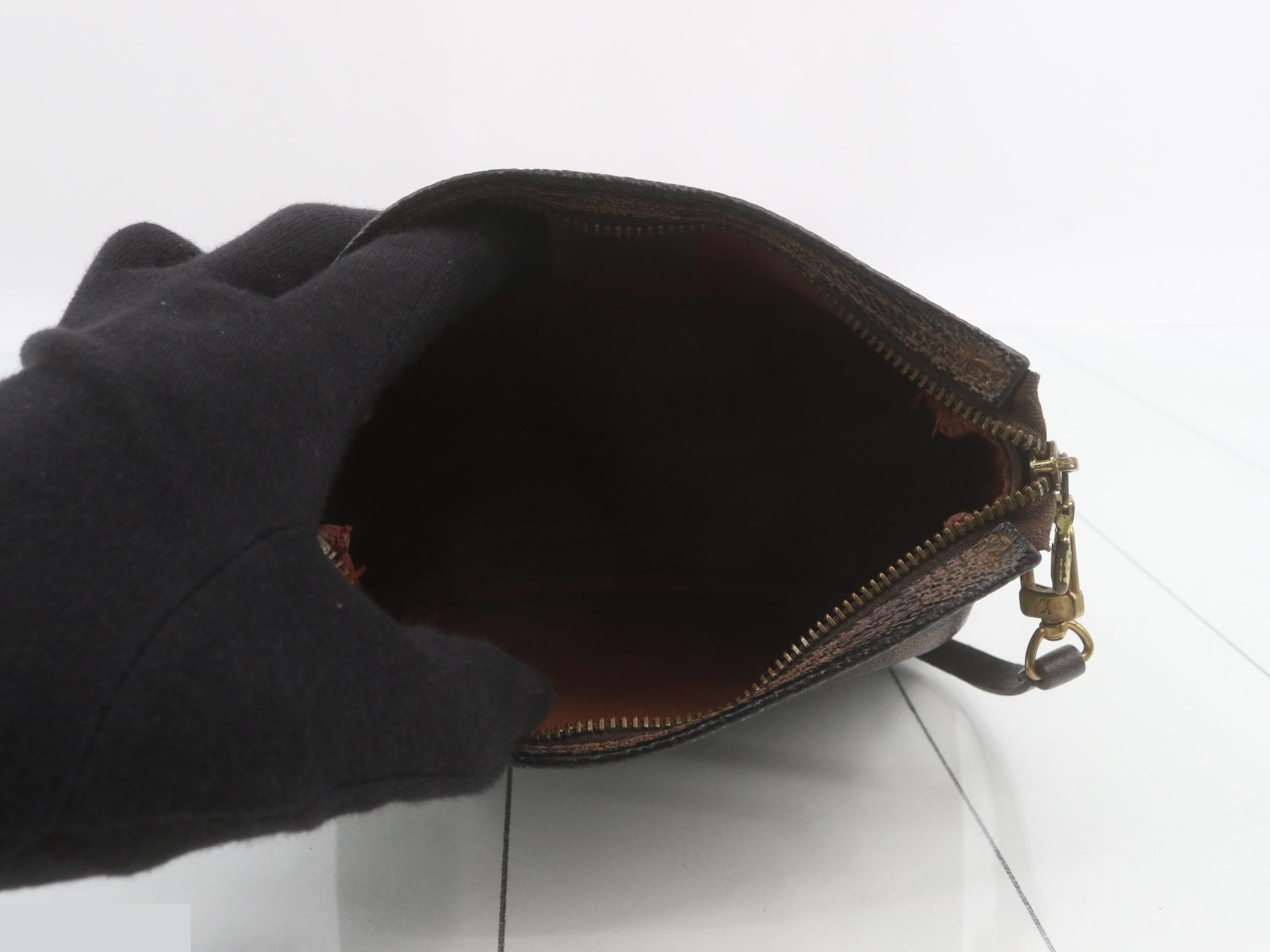 Damier Truth Makeup — view 4