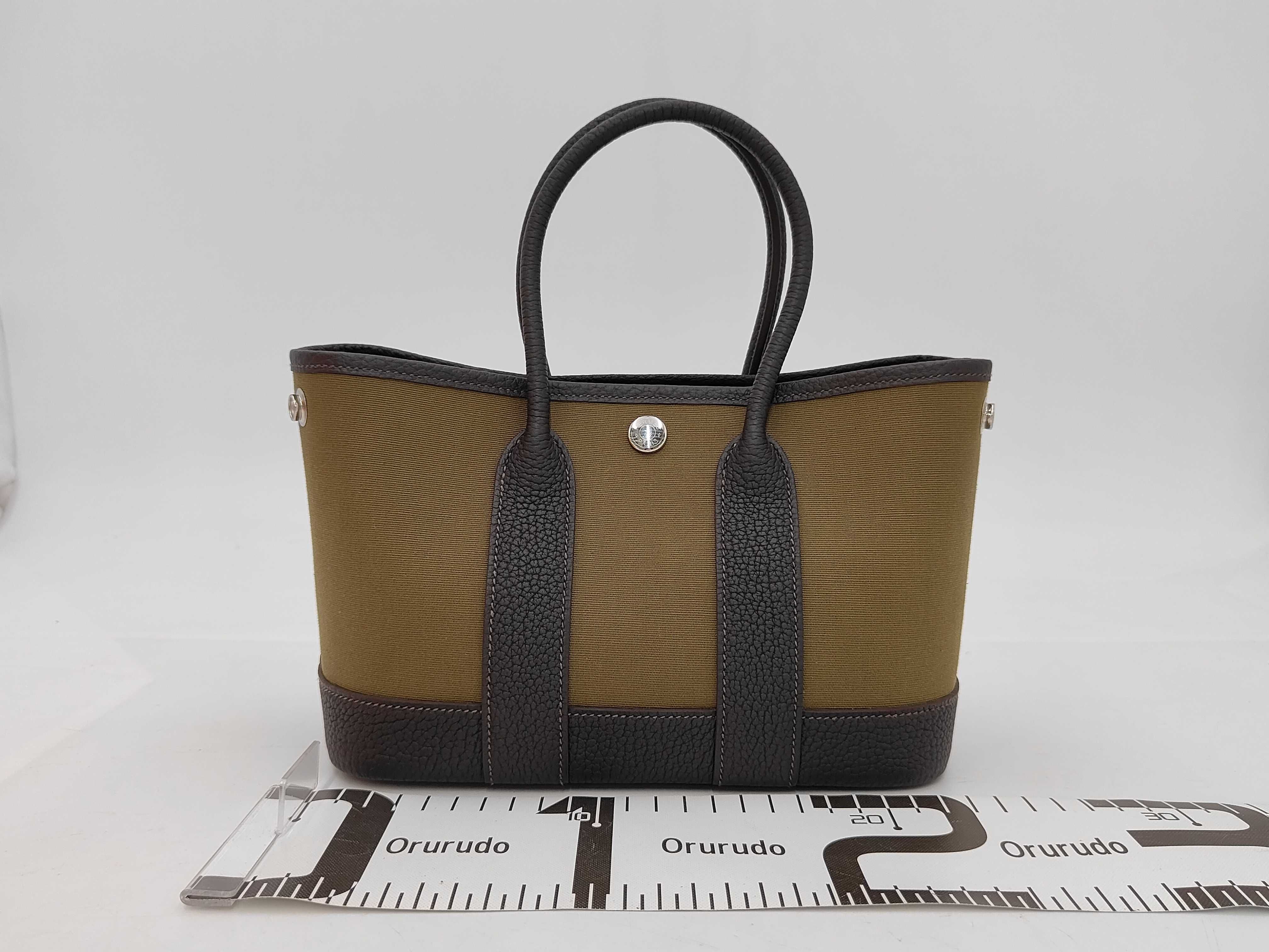 Neo Garden 23 Toile Officier Olive Black G Stamp Handbag — view 2