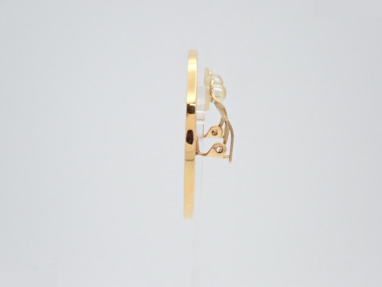 Vintage Classic (Precious Metal) Earrings — view 3