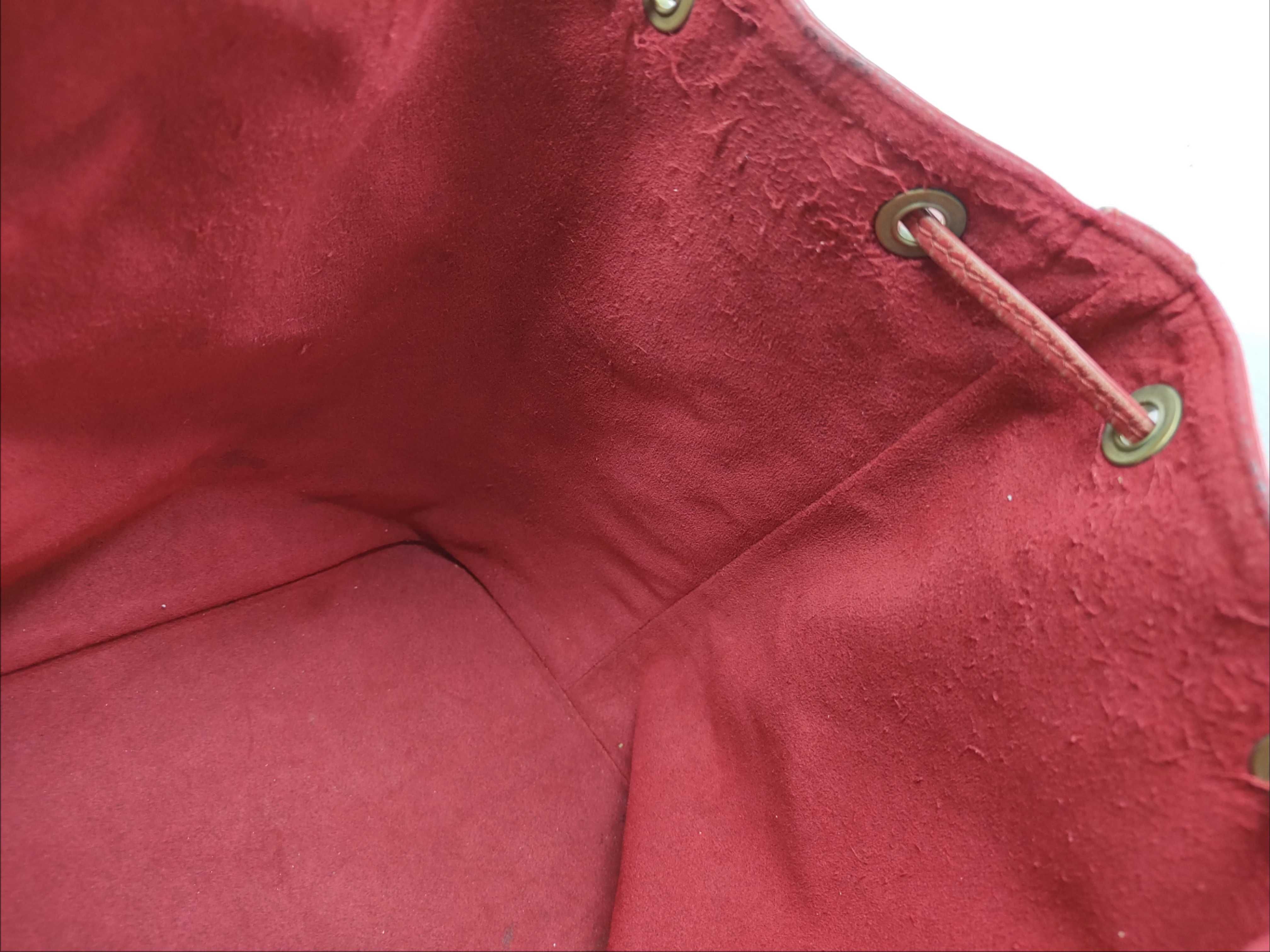 Epi Louis Vuitton Epi Petit Noé Red Shoulder Bag — view 12