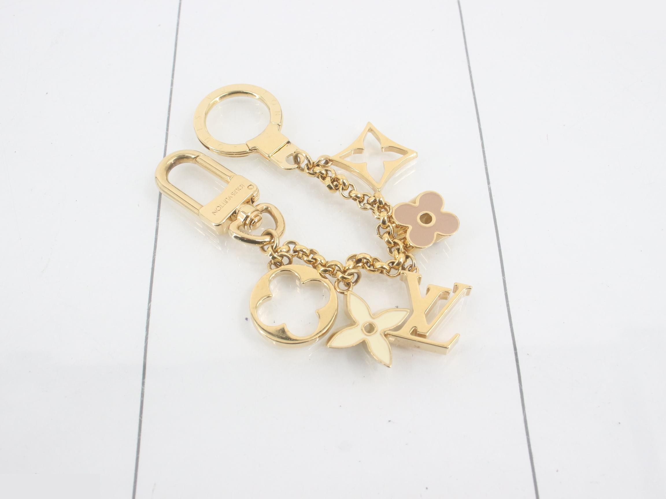 Fleur de Monogram — view 2