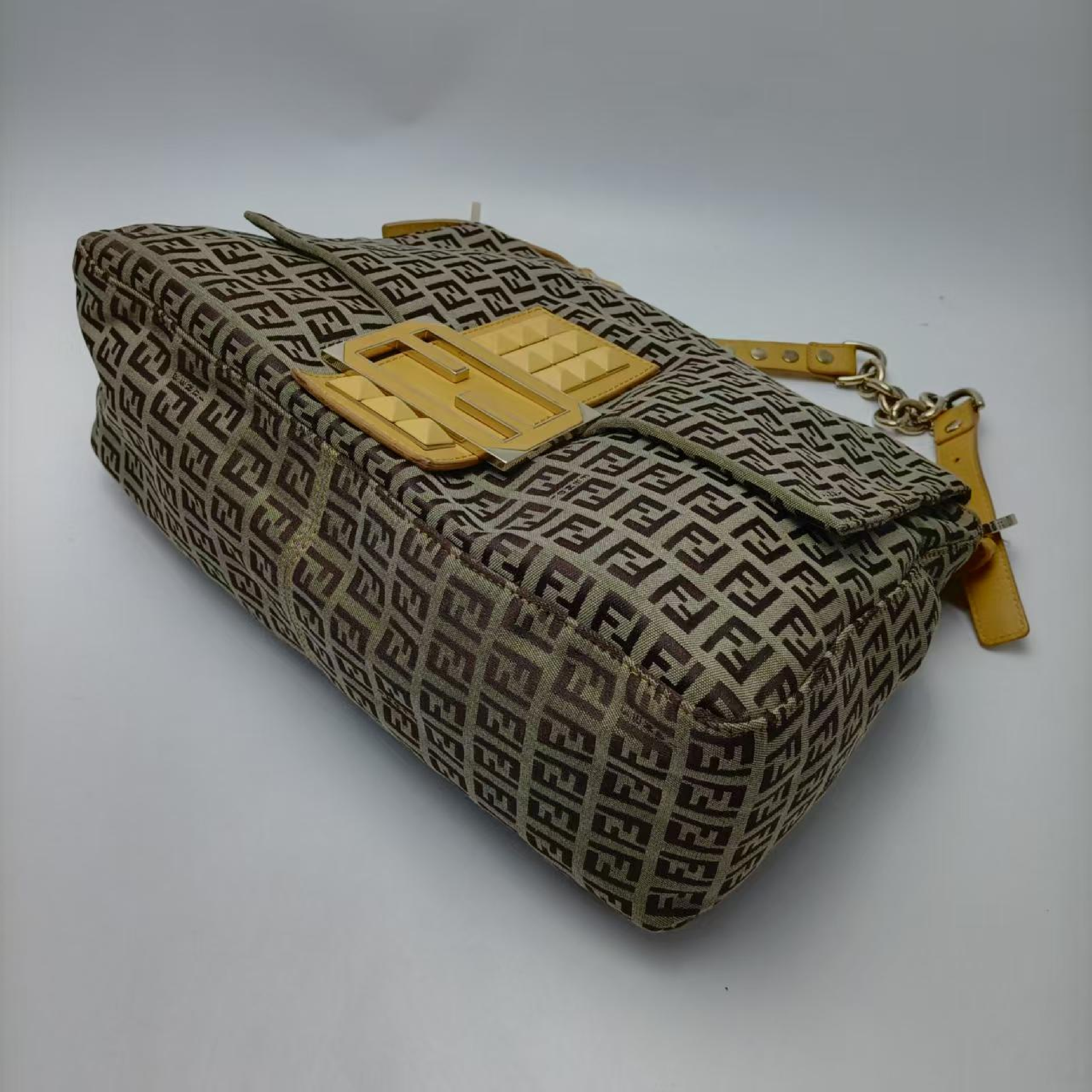 Baguette Canvas Shoulder Bag — view 5