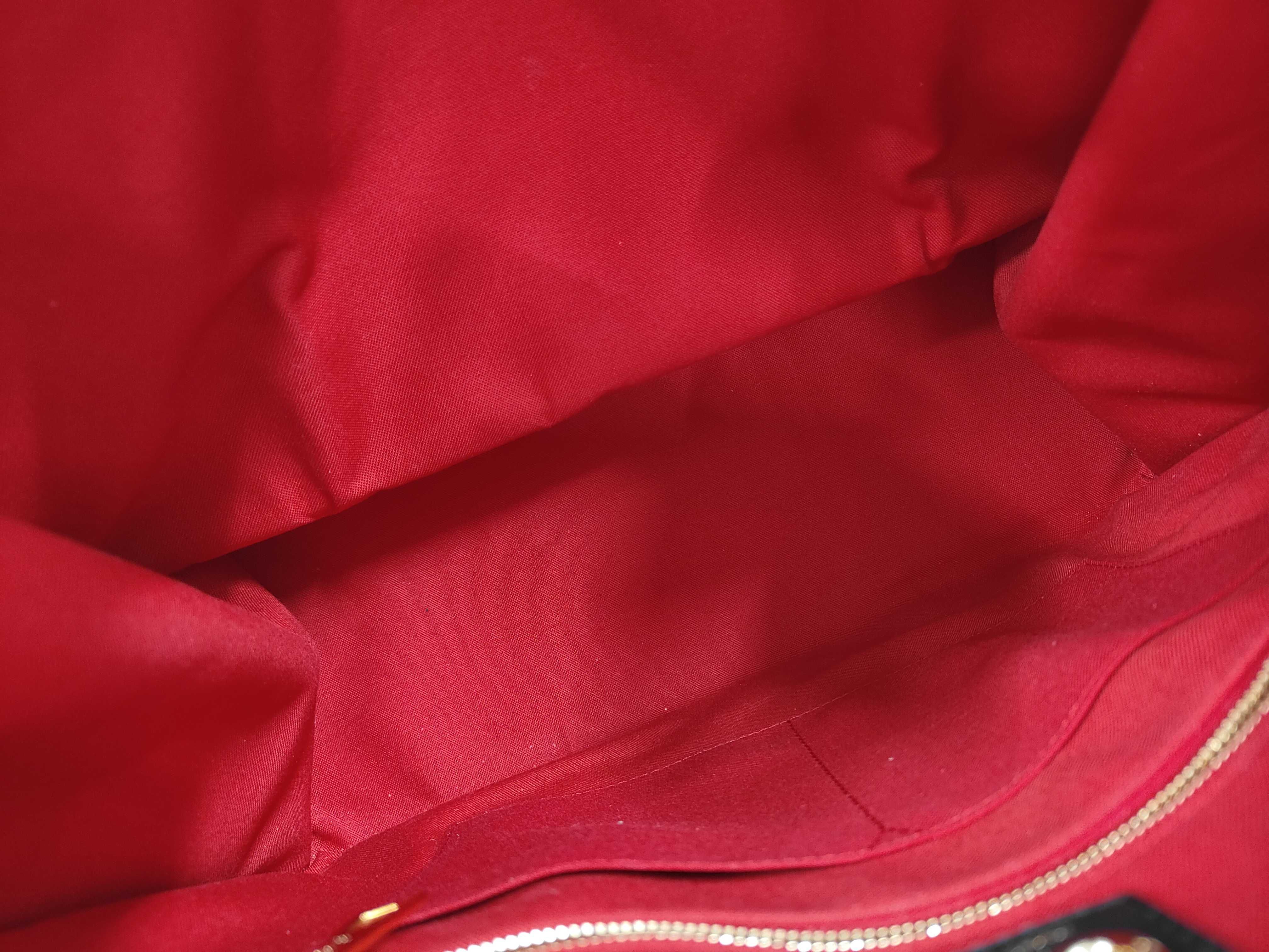 OnTheGo GM Tote Bag — view 7