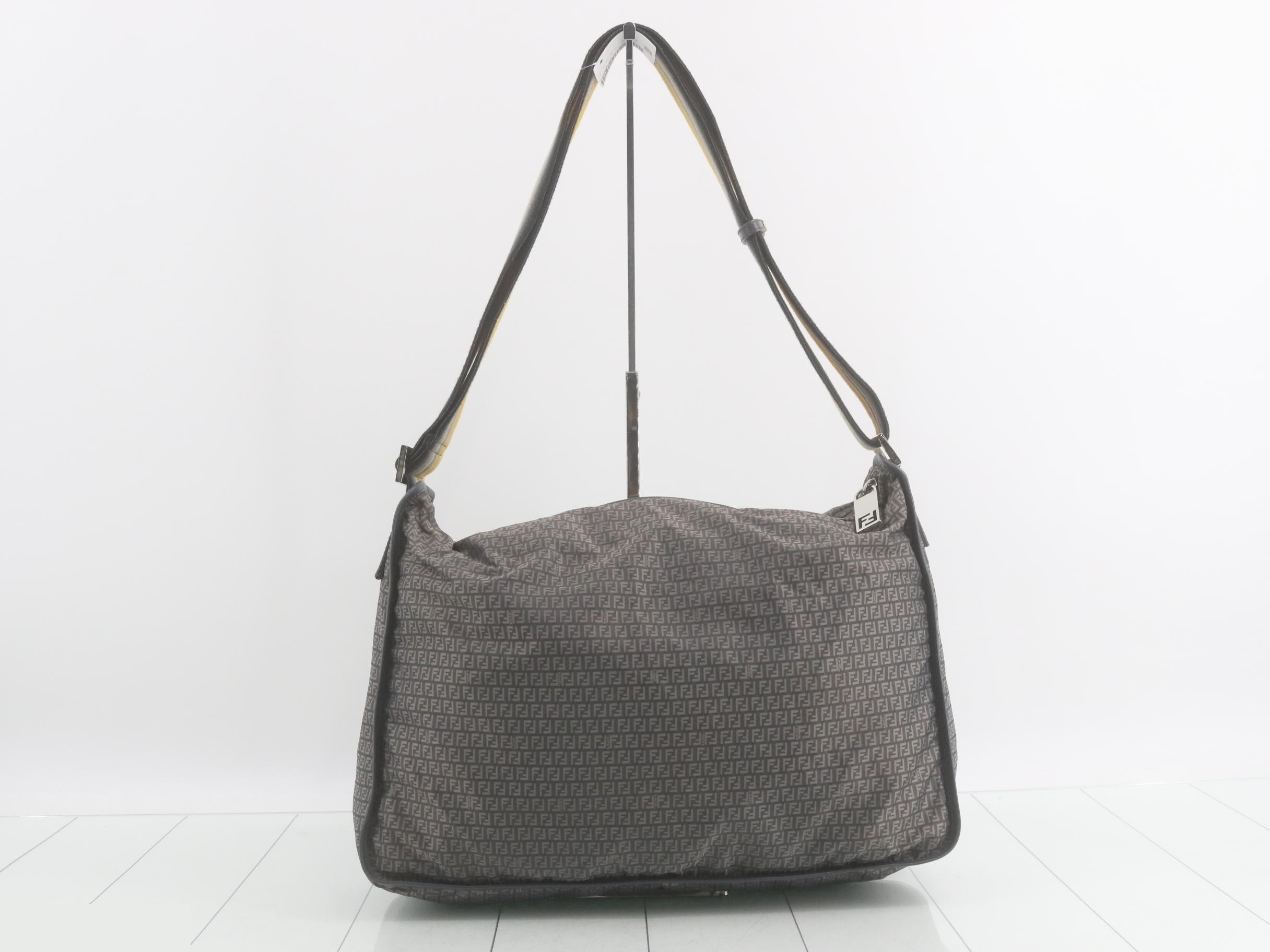 Zucchino Shoulder Bag — view 2