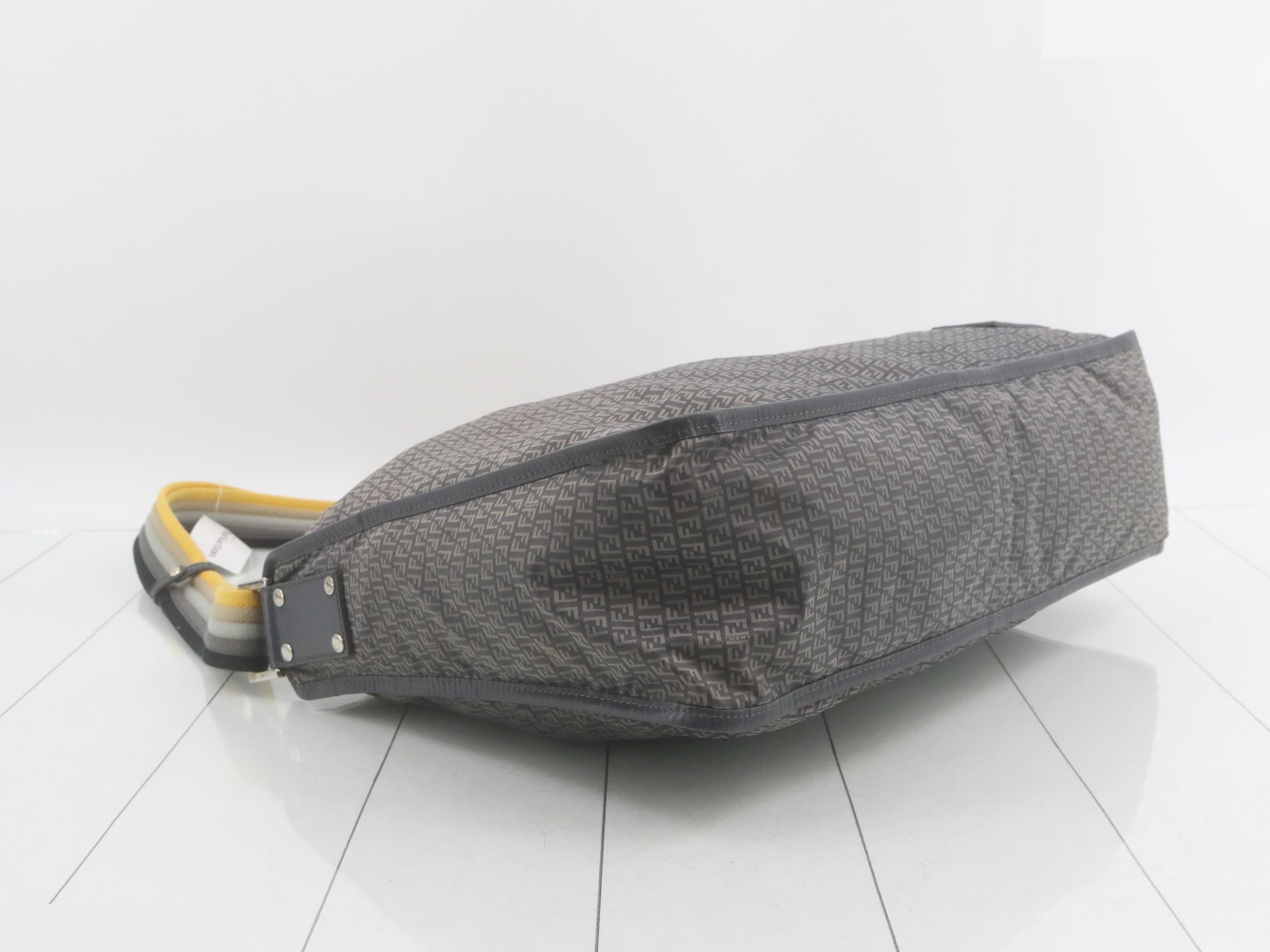 Zucchino Shoulder Bag — view 5