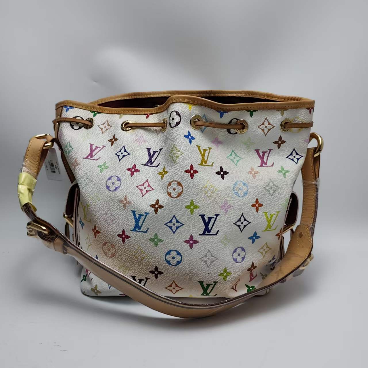 【*Shipped from: China*】LOUIS VUITTON NeoNoe PU Shoulder Bag — view 2