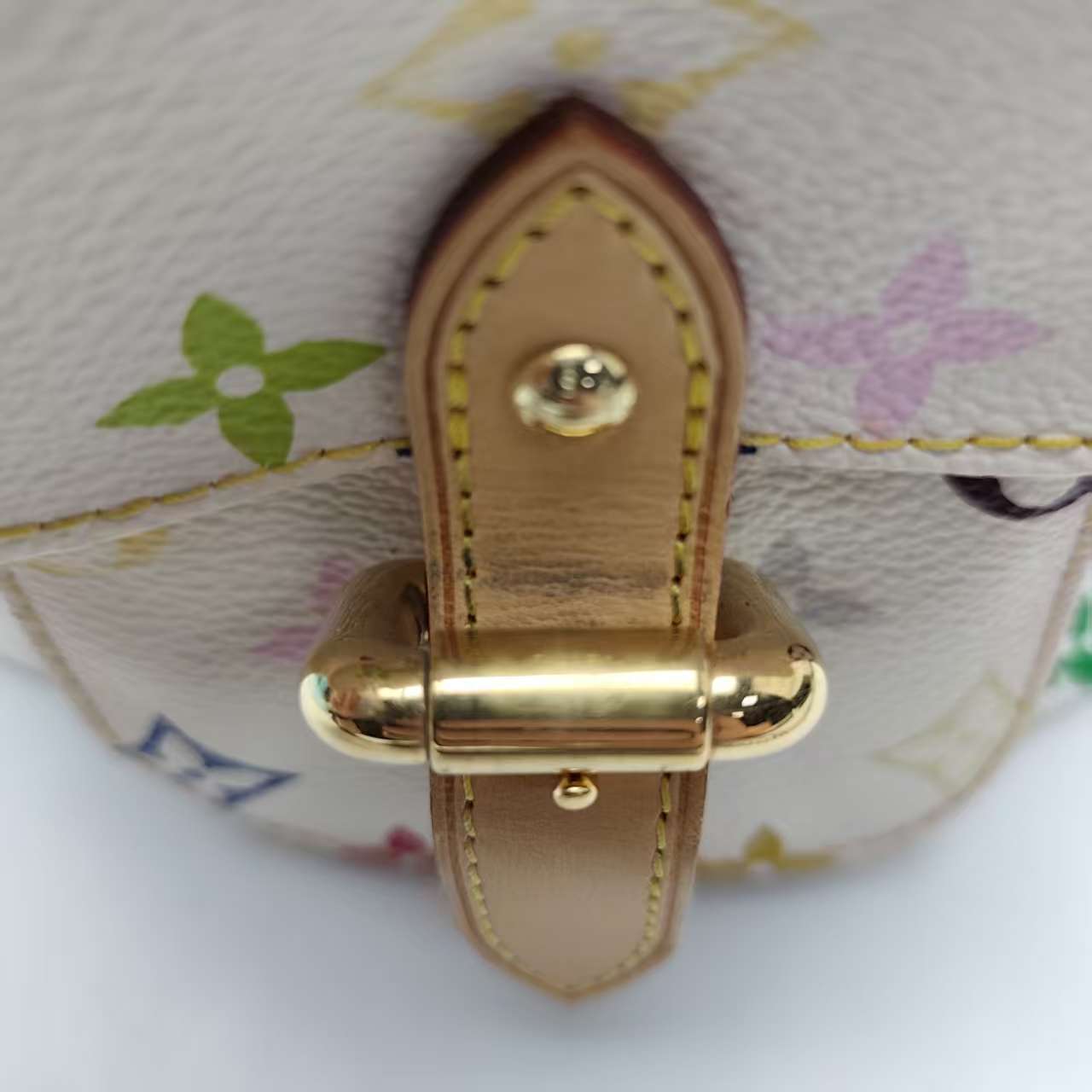 【*Shipped from: China*】LOUIS VUITTON NeoNoe PU Shoulder Bag — view 14