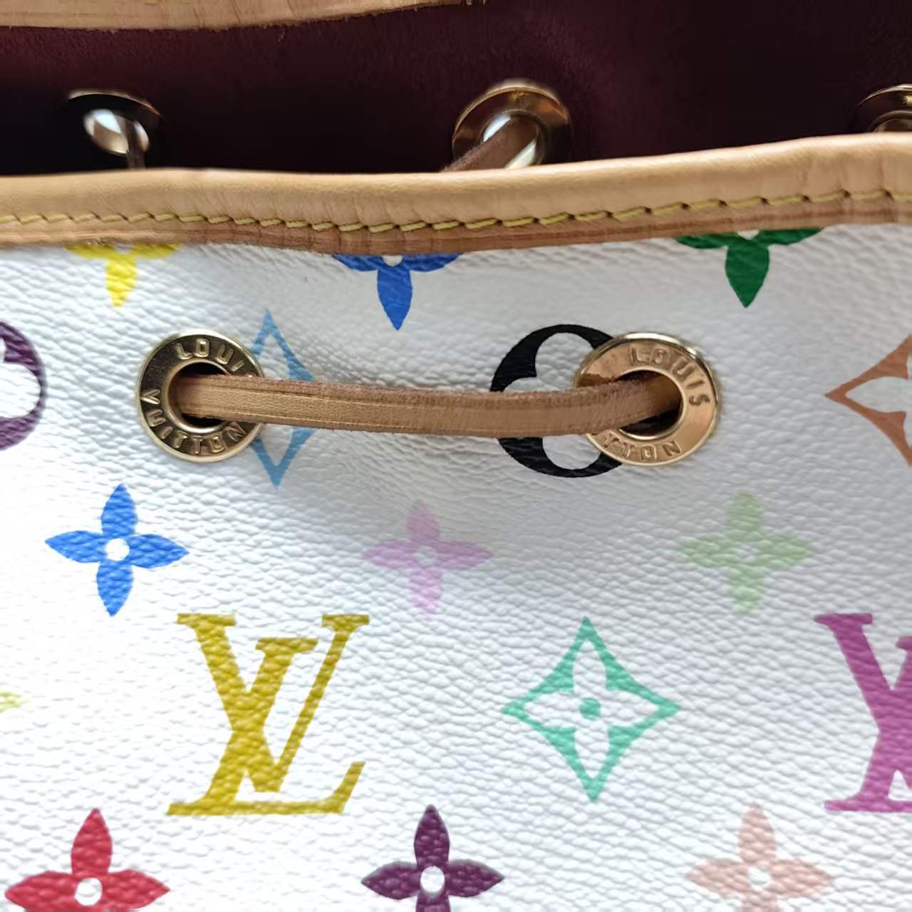 【*Shipped from: China*】LOUIS VUITTON NeoNoe PU Shoulder Bag — view 15