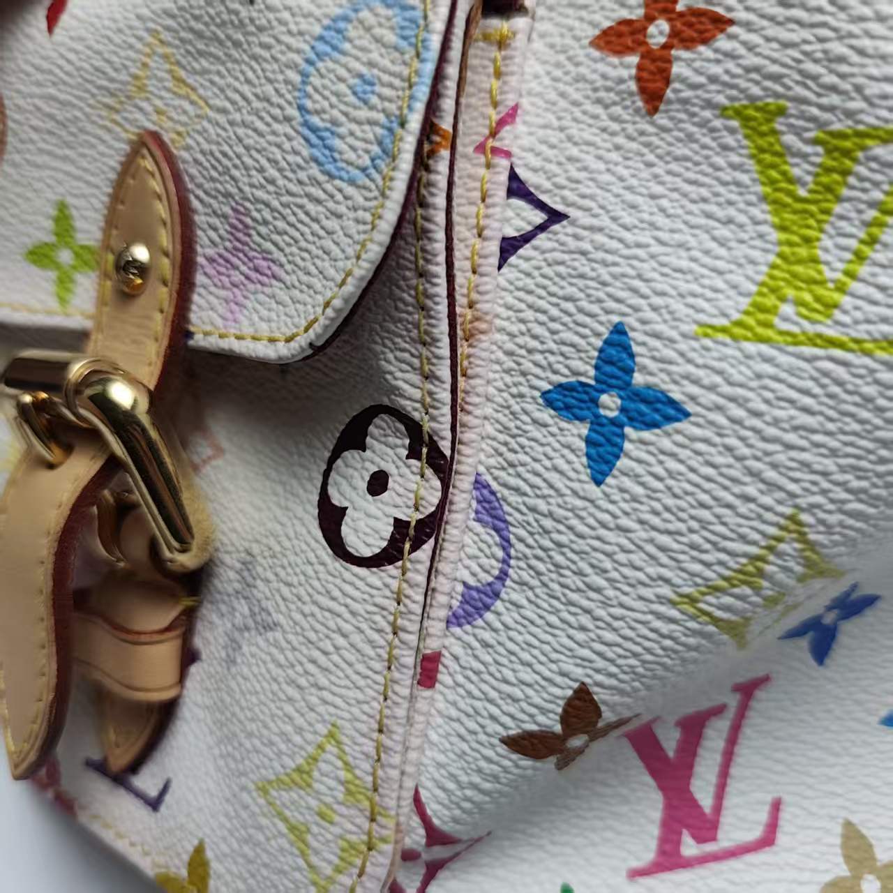 【*Shipped from: China*】LOUIS VUITTON NeoNoe PU Shoulder Bag — view 10