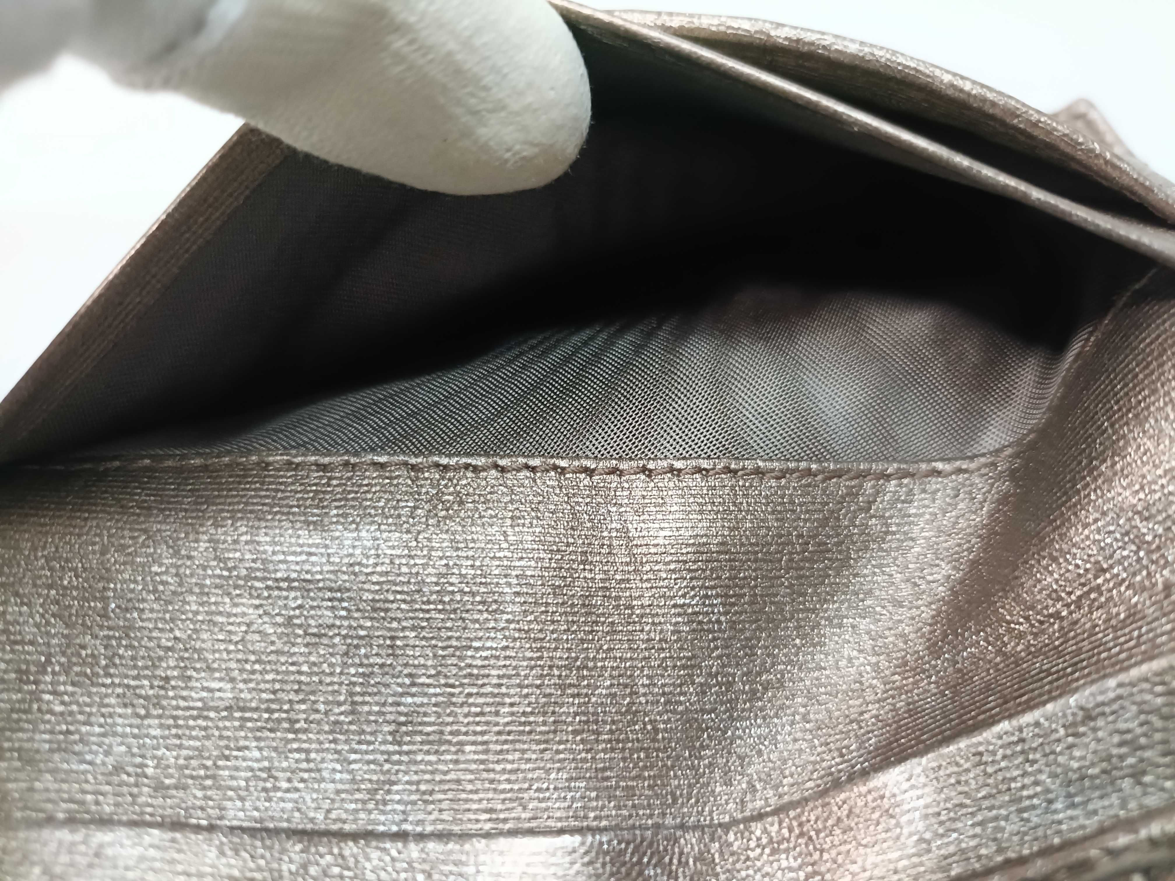 Intrecciato Bi-fold Round Zip Wallet Metallic Wallet — view 14