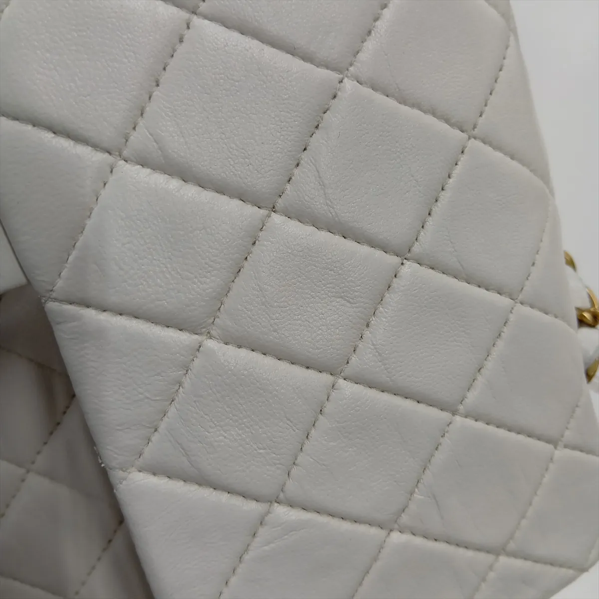 Matelassé 25 Lambskin Double Flap Double Chain Bag, White with Gold Hardware, 6358922, Series 6, A01112 — view 12