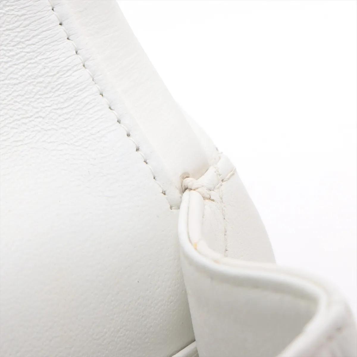 Matelassé 25 Lambskin Double Flap Double Chain Bag, White with Gold Hardware, 6358922, Series 6, A01112 — view 10