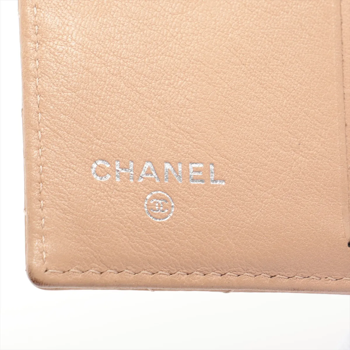 Matelasse caviar skin compact wallet beige gold hardware — view 7