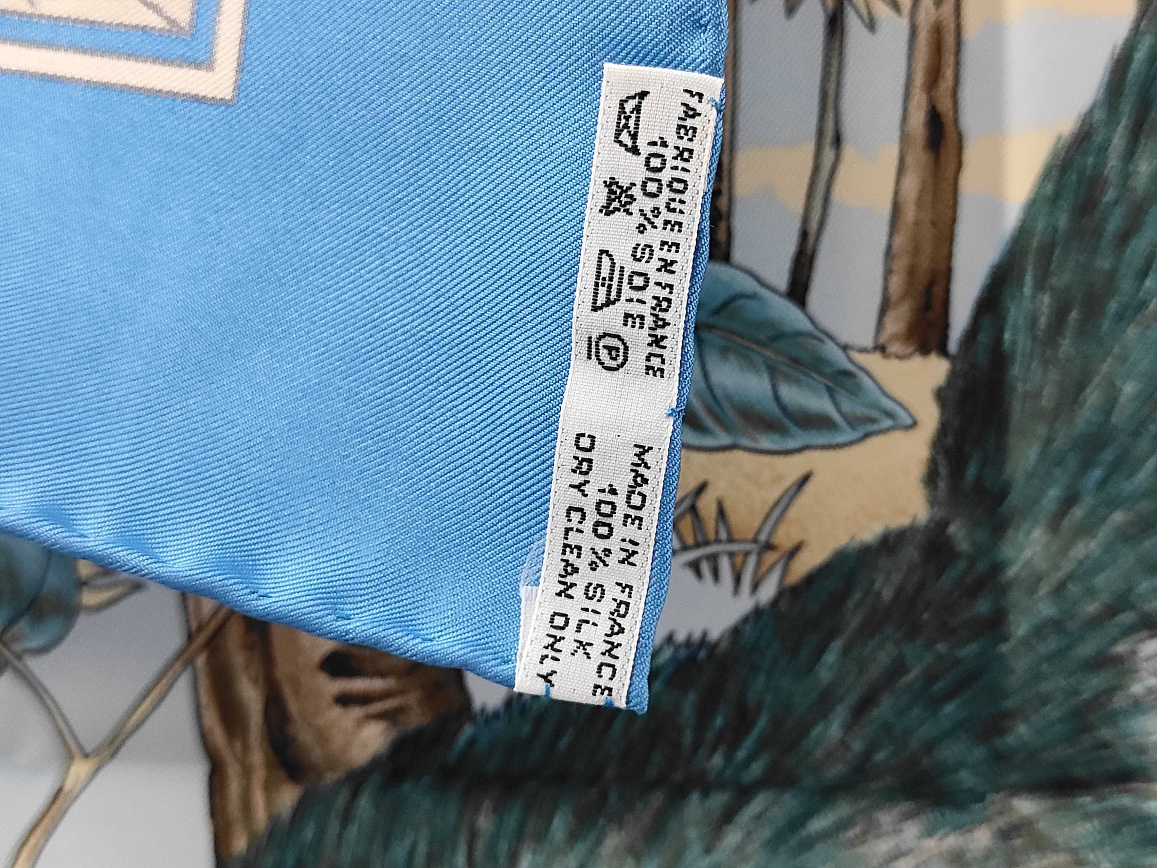 scarf carré and other accessories — view 3