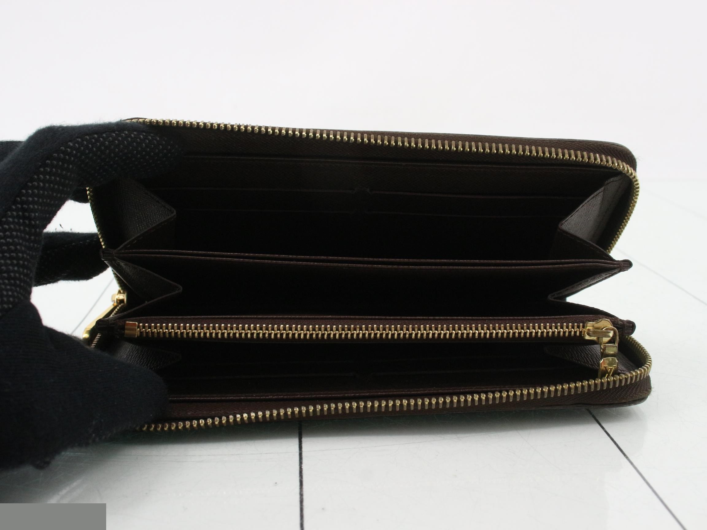 Zippy Wallet — view 4