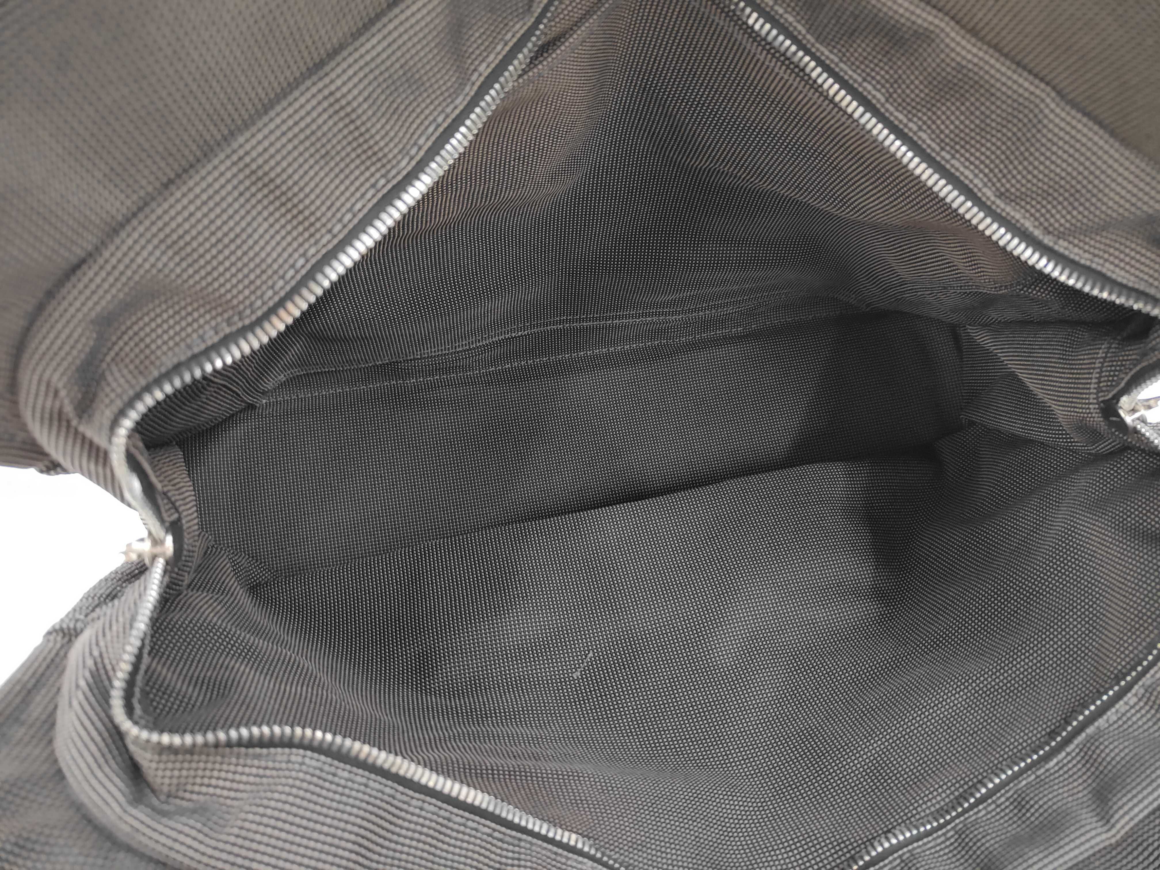 Ale Tote MM Canvas Black Tote Bag — view 8