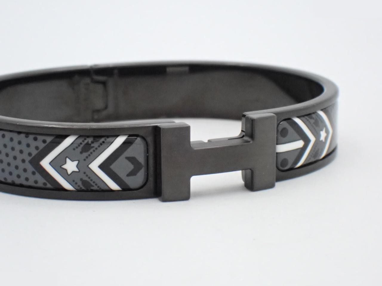 Click H Bracelet, wrist circumference approximately 18cm — view 3