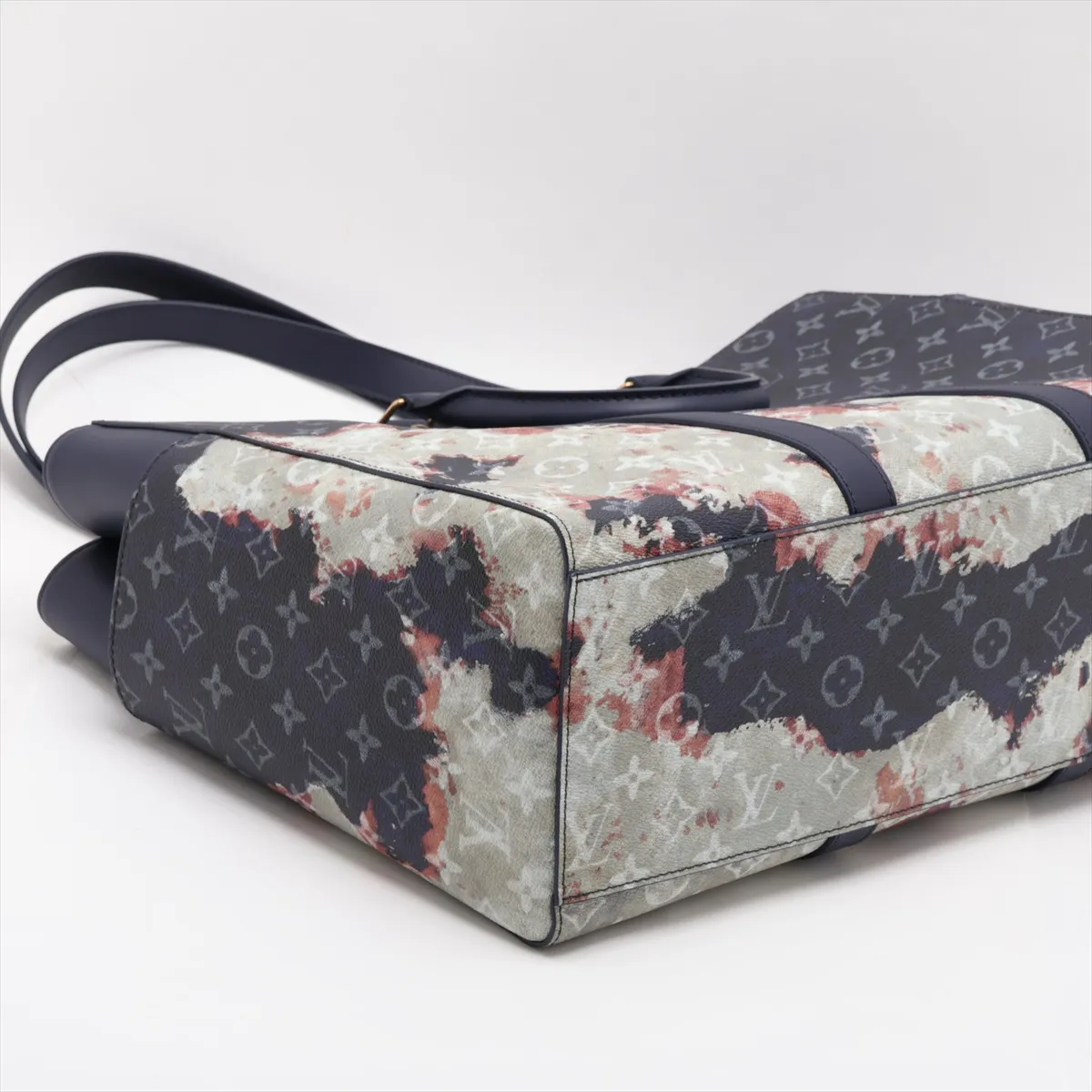 Monogram Bleach Sac Plat 24H M46812 Navy (RFID detected) — view 4