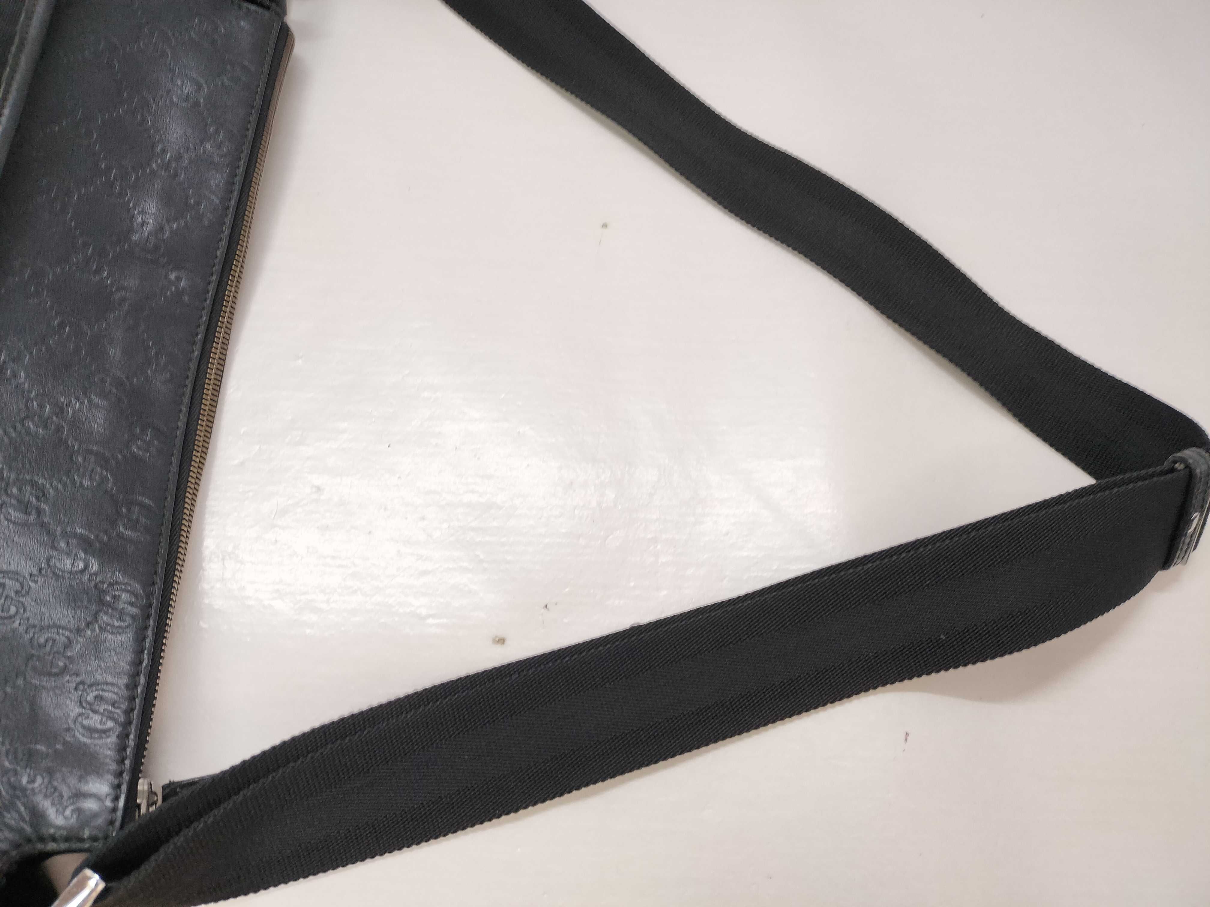 Guccissima GG Gucci Shoulder Bag Crossbody Shoulder Bag — view 3