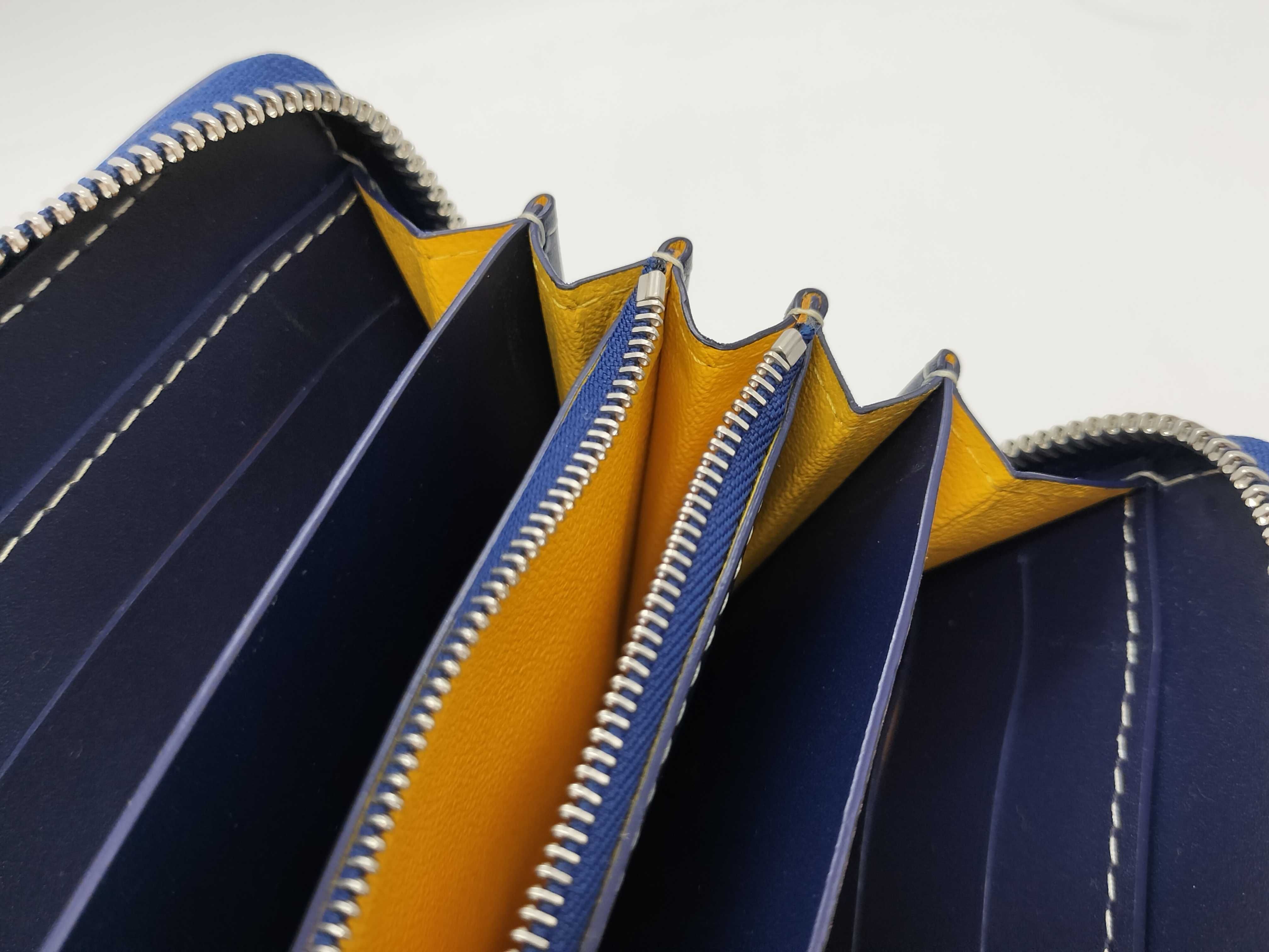 Round Zip Long Wallet with Box and Dust Bag — view 14