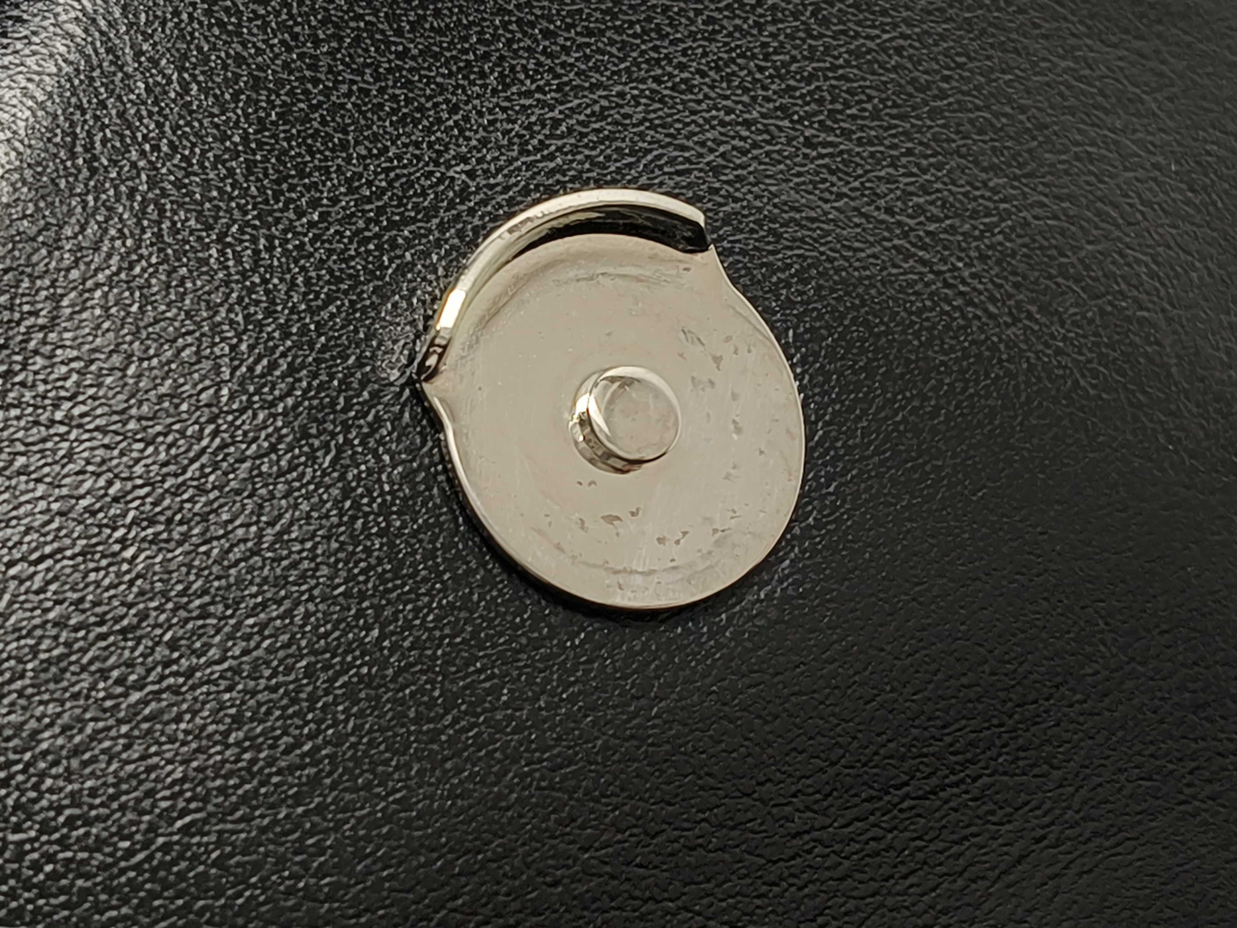 Loulou Shoulder Bag — view 13