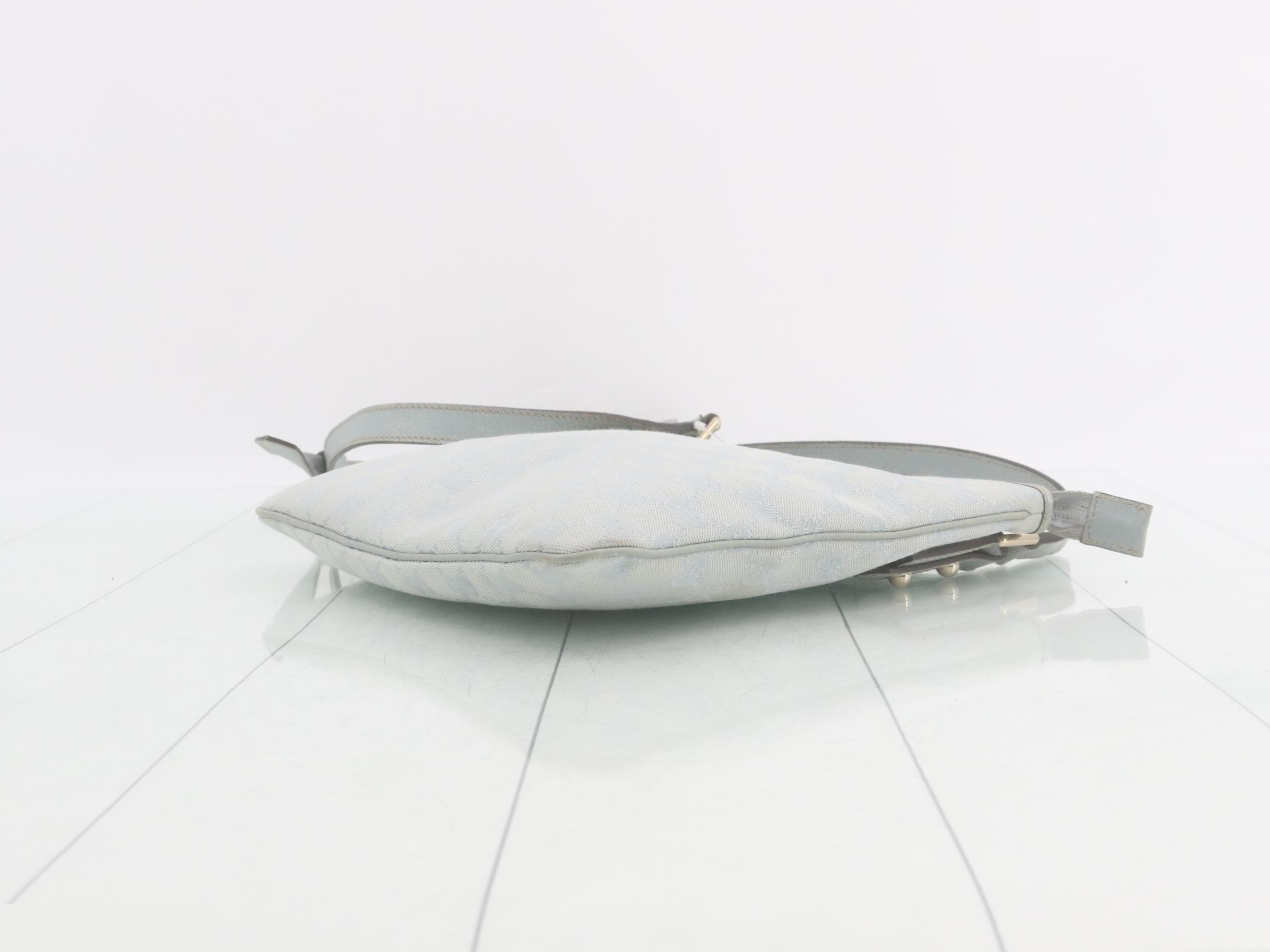 GG Canvas (Bag) - Shoulder Bag - Light Blue — view 6
