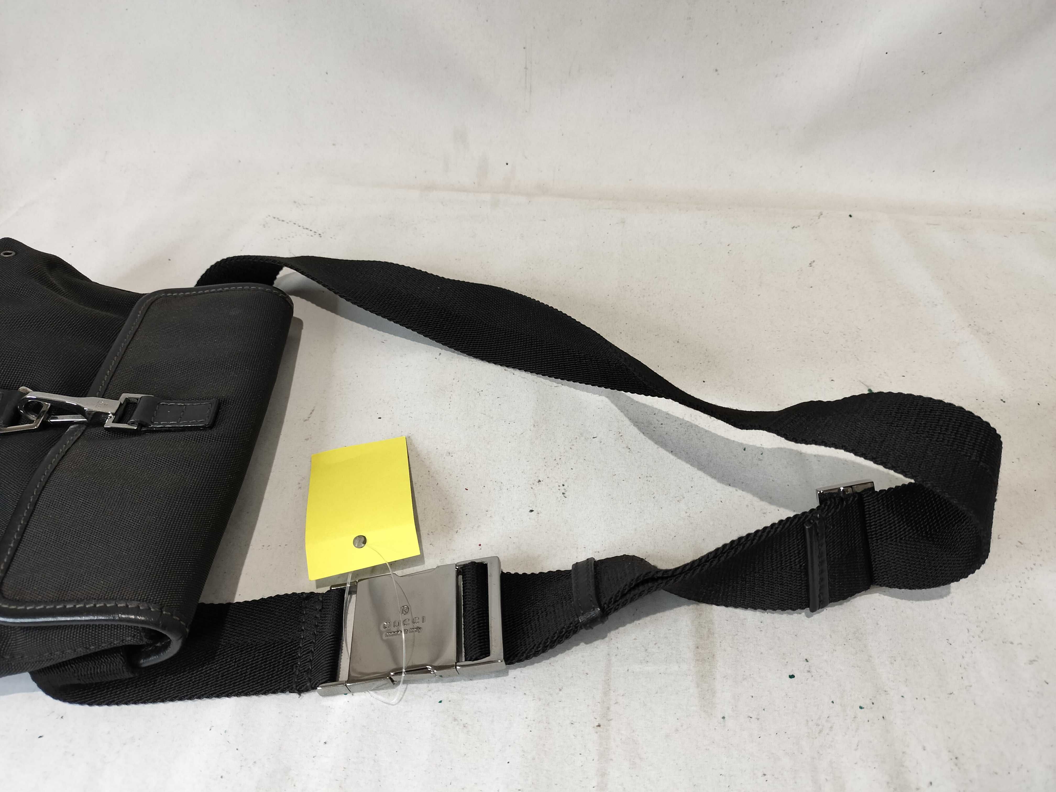 GG Canvas Body Bag, Black Waist Bag — view 3