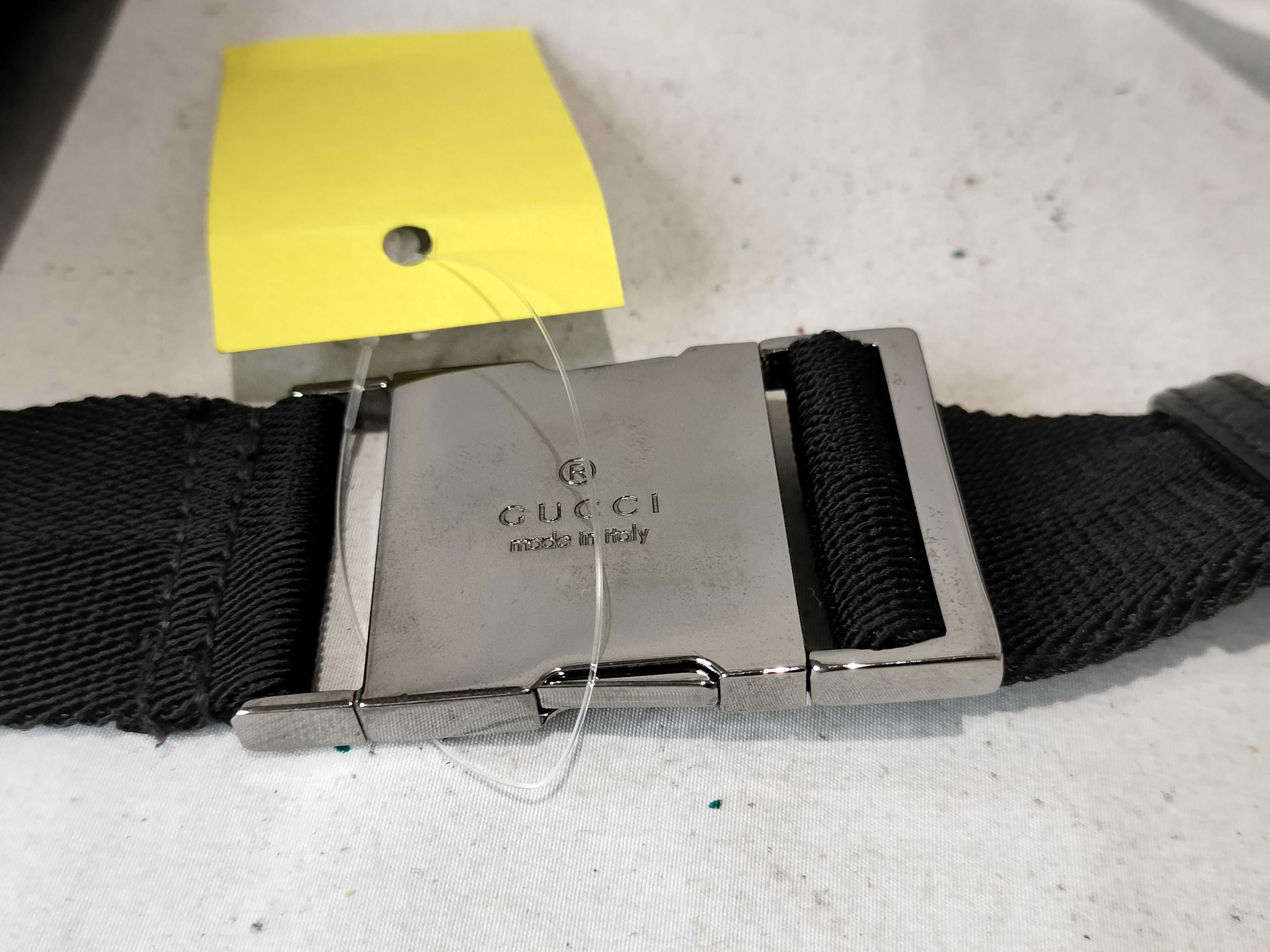GG Canvas Body Bag, Black Waist Bag — view 5