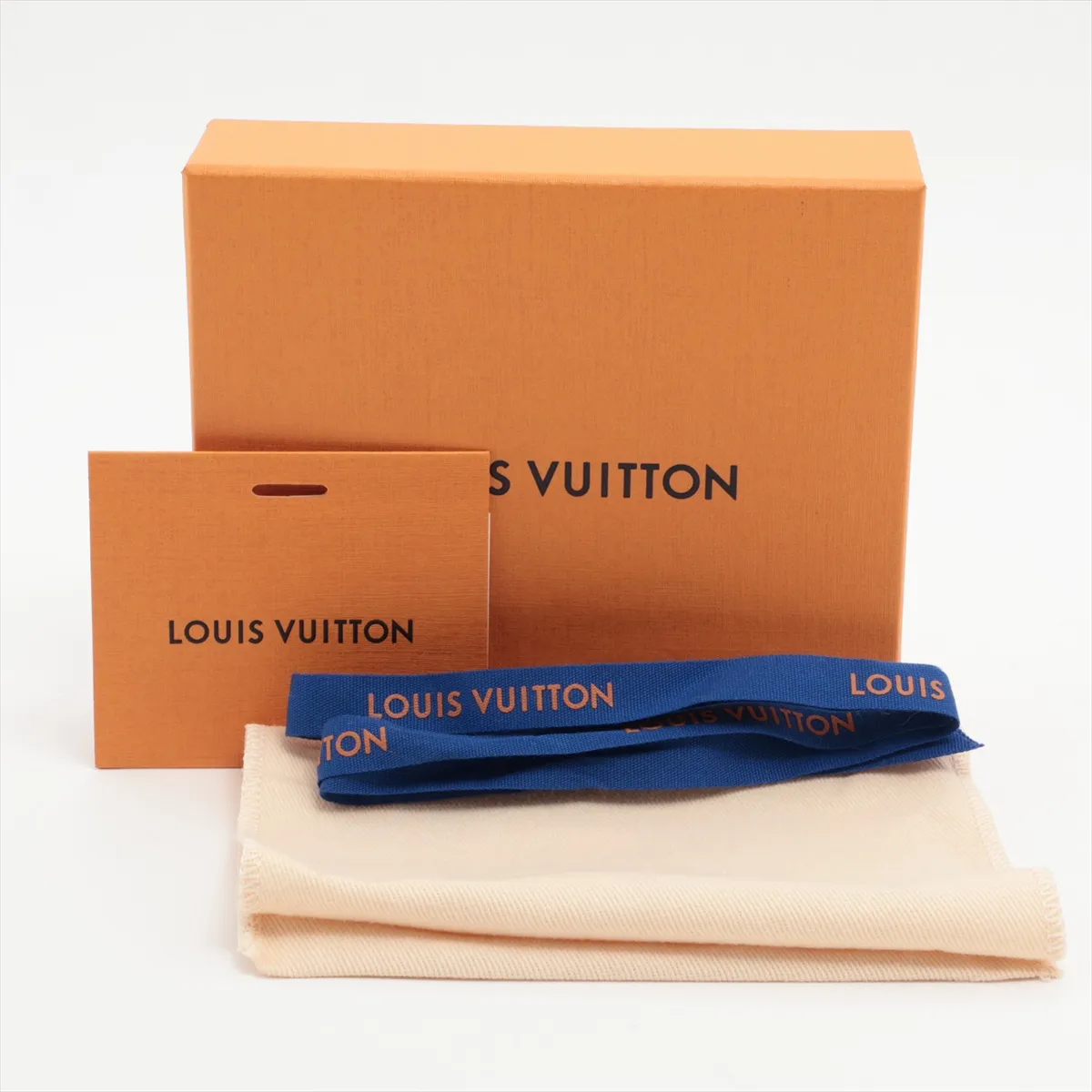 LV Stamp - Pink Compact Wallet Pocket Wallet LV Charm M29058 RFID Detected — view 8