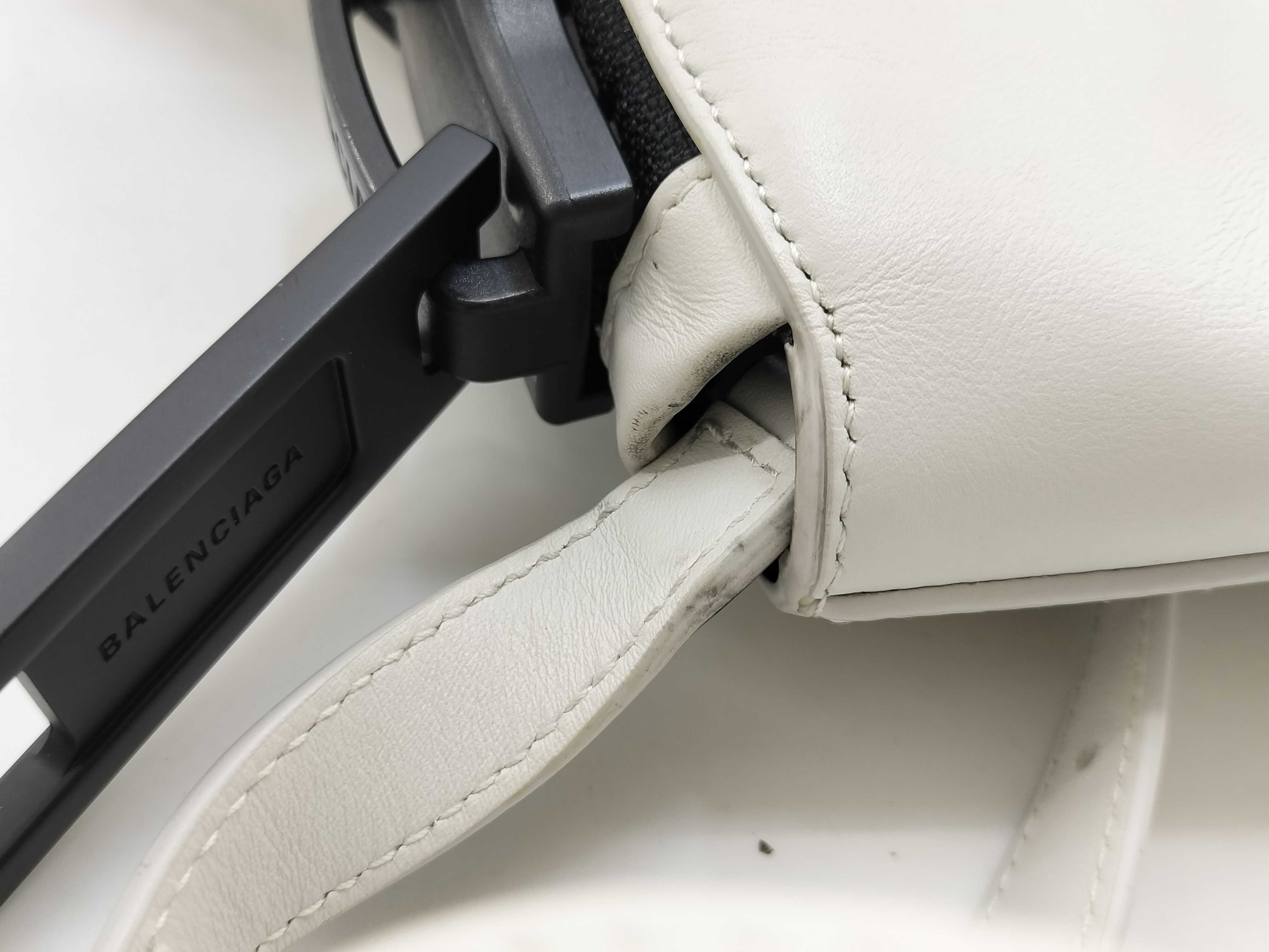 KR- Mega Zip Leather 2-Way Handbag White 661854 - Grade AB Handbag — view 15