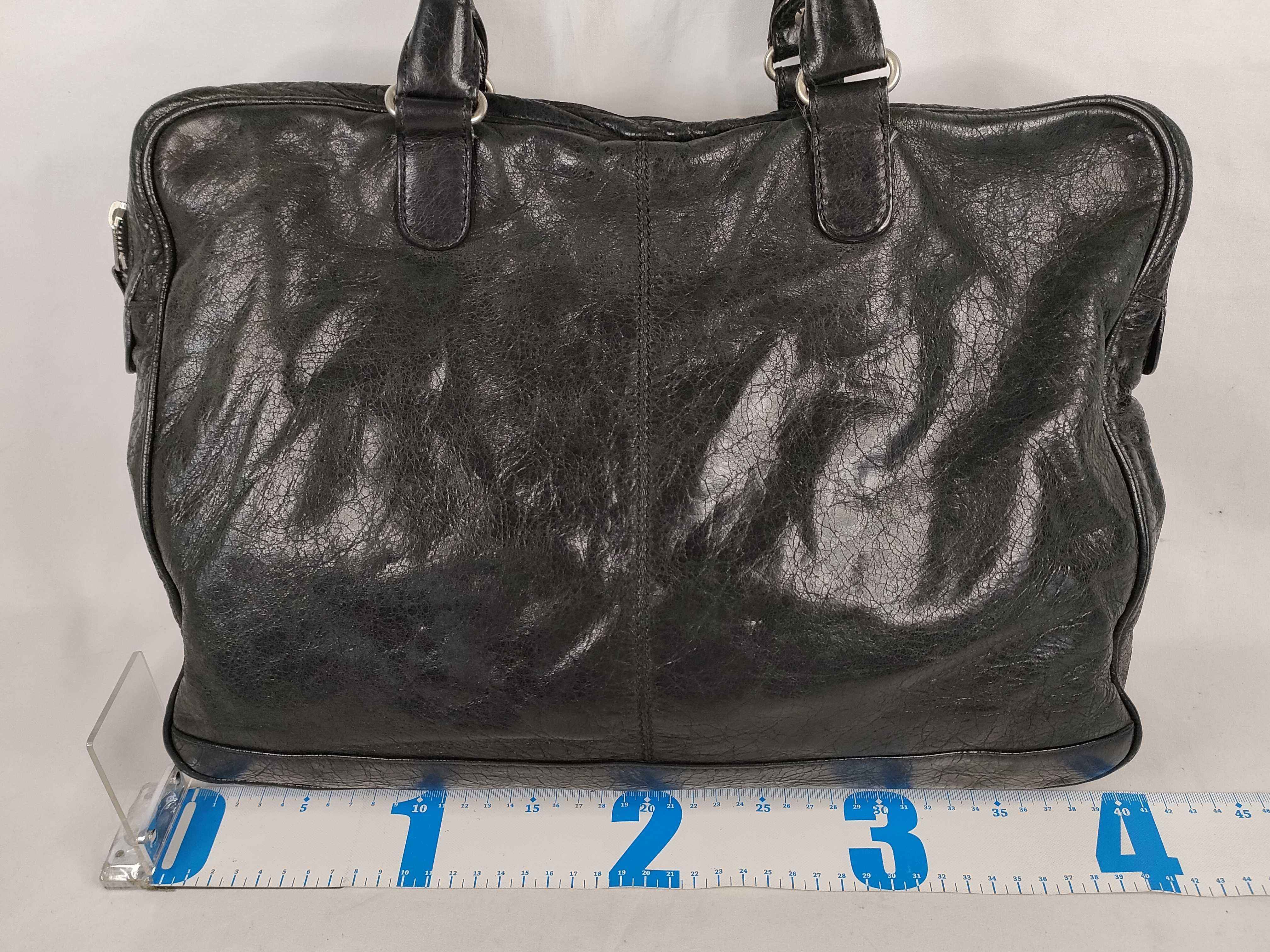 handbag, black handbag — view 2