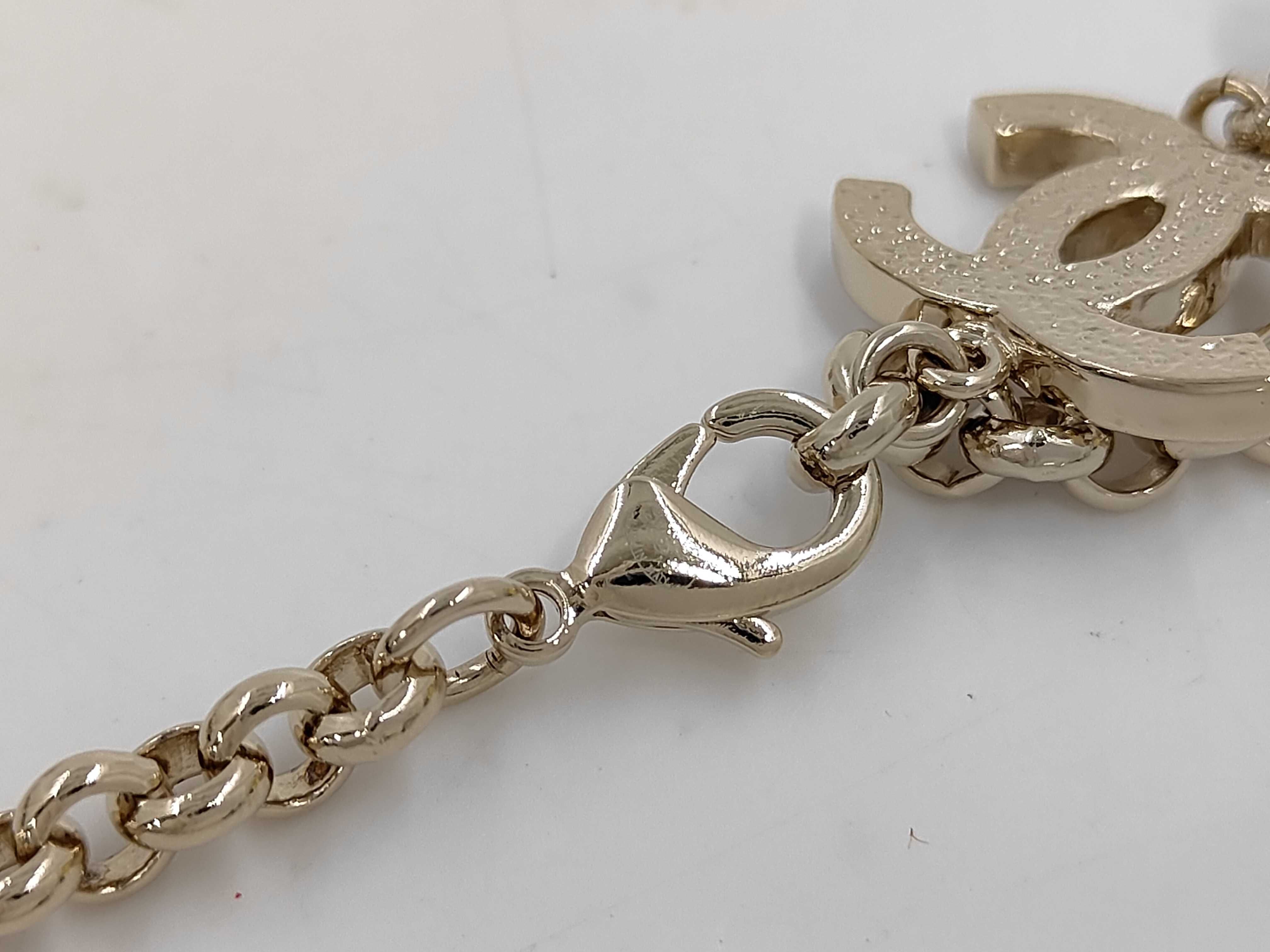 B23S Four Pearl Necklace with GP Hardware — view 4
