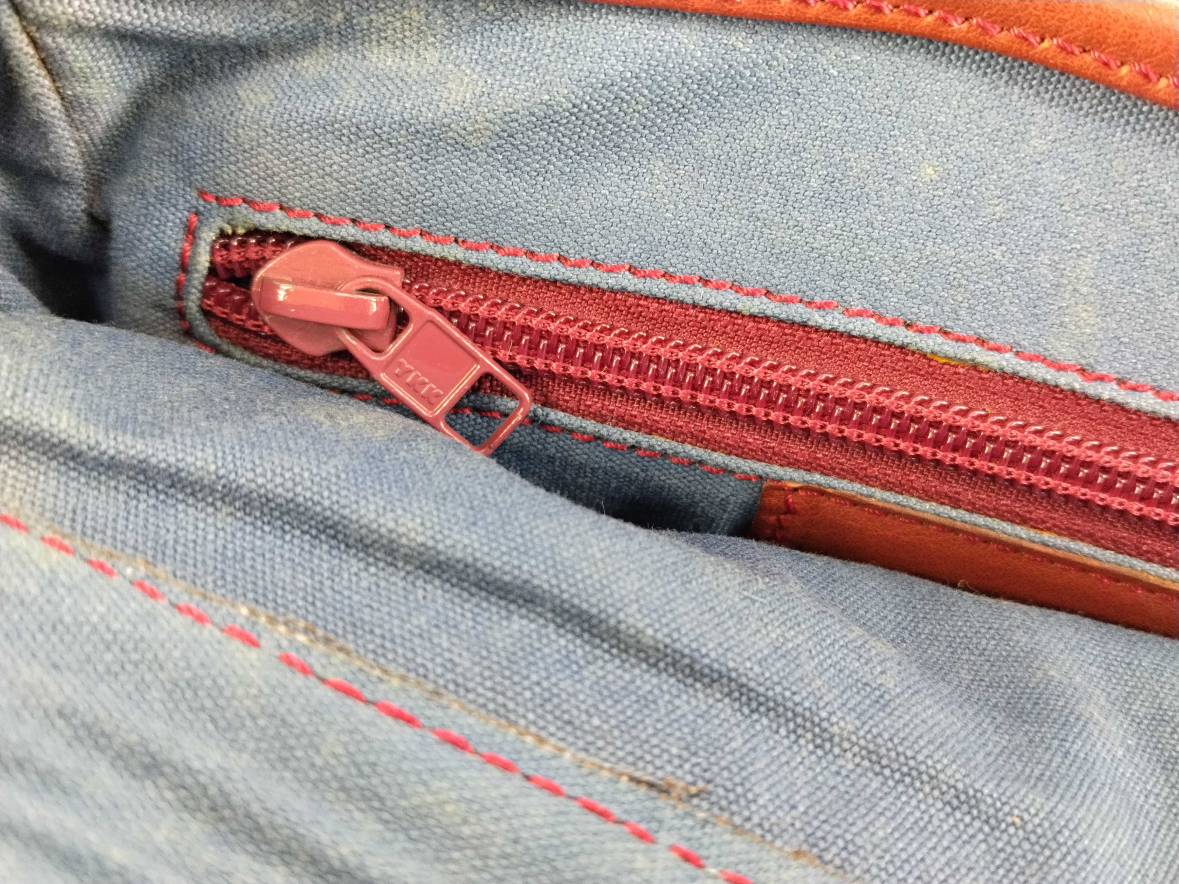 leather shoulder bag (red) — view 13