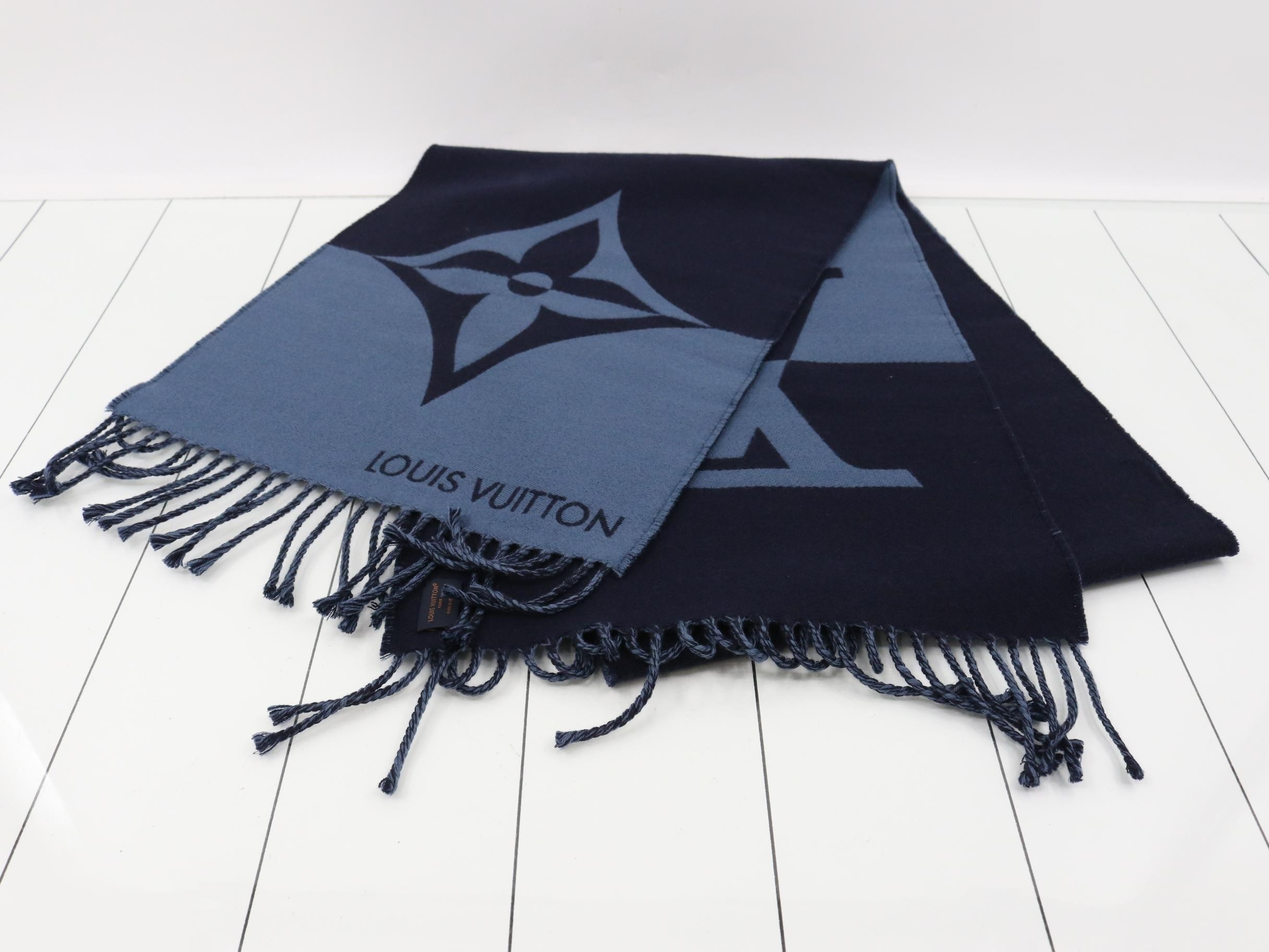Graphic Dual Muffler — view 2