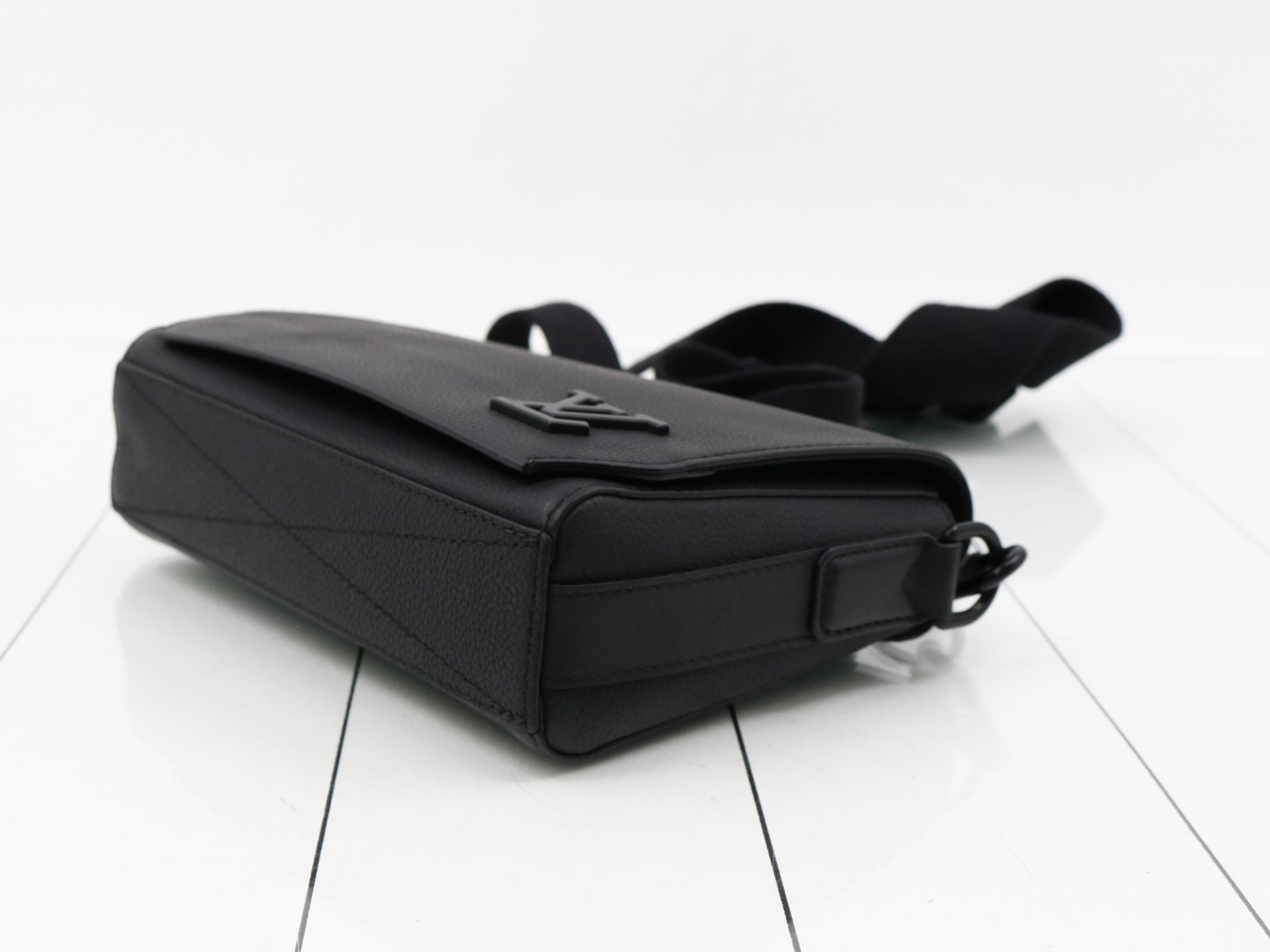 LV Aerogram Takeoff Messenger — view 6