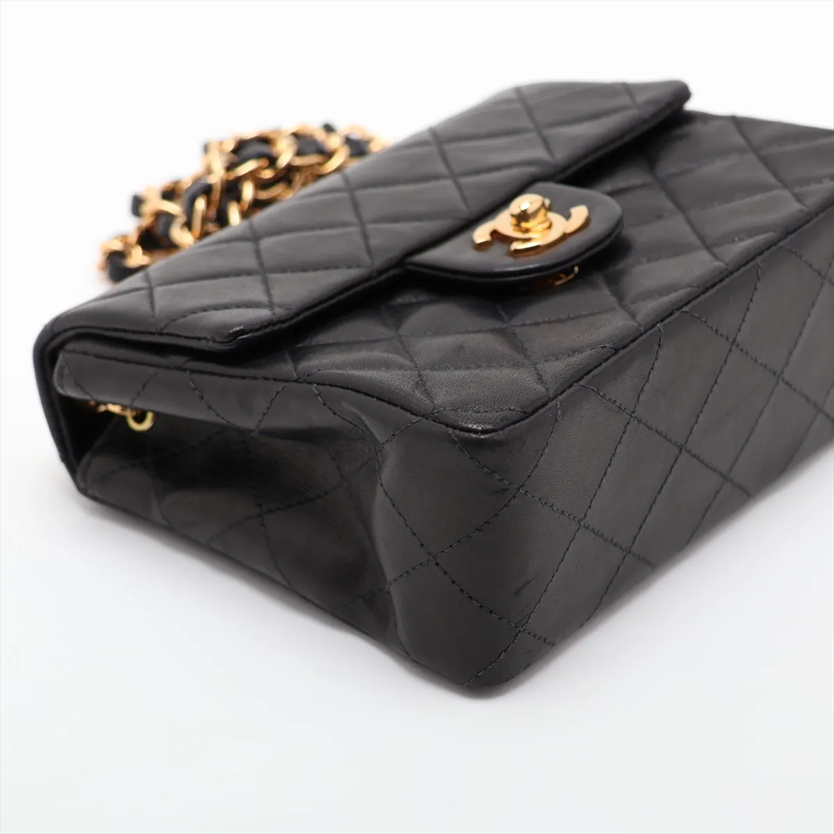 Mini Matelassé 17 Lambskin Single Flap Single Chain Bag, Black with Gold Hardware, 6520902, Series 6, A01115 — view 4