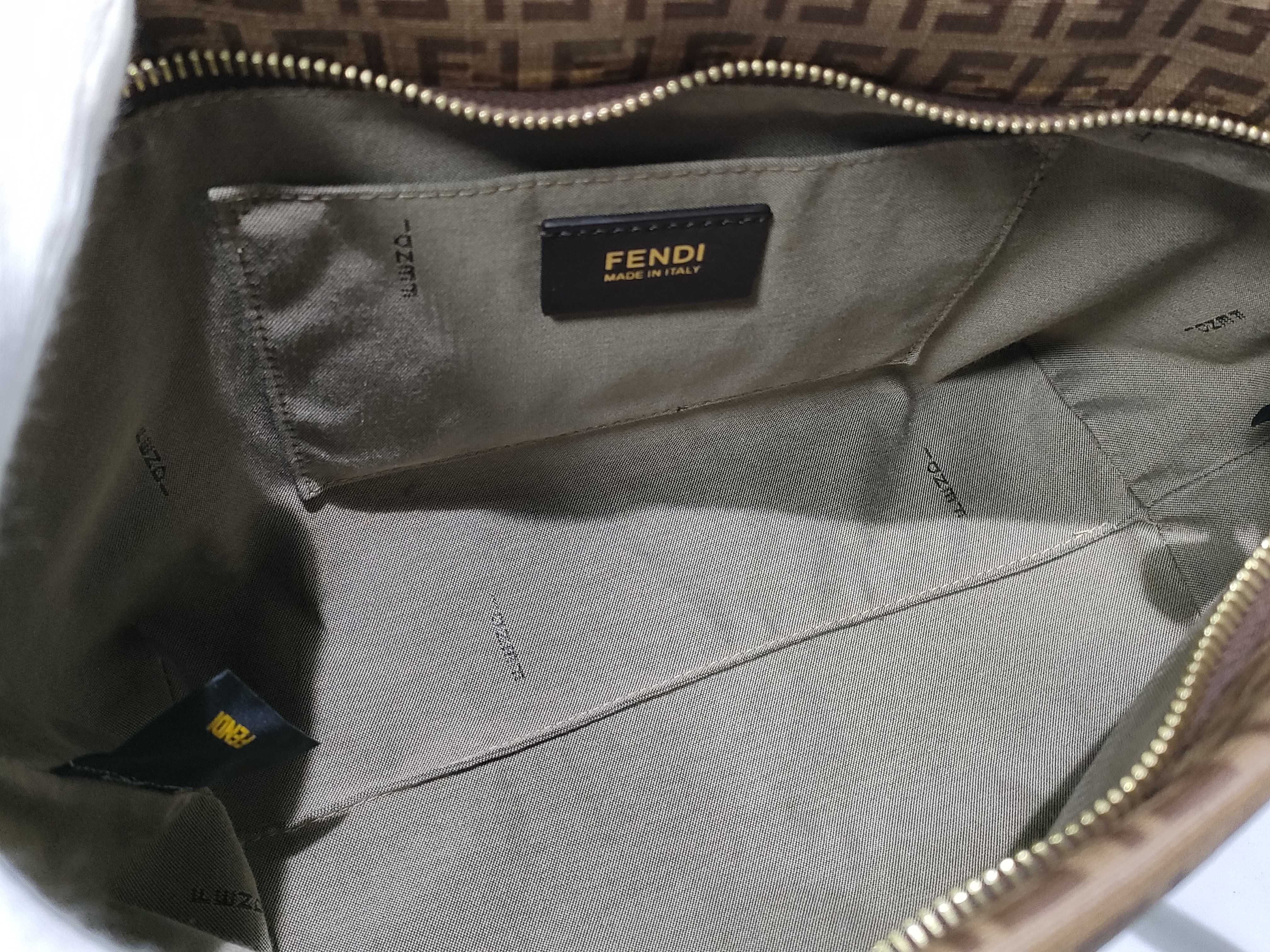 Small Tote Bag — view 9
