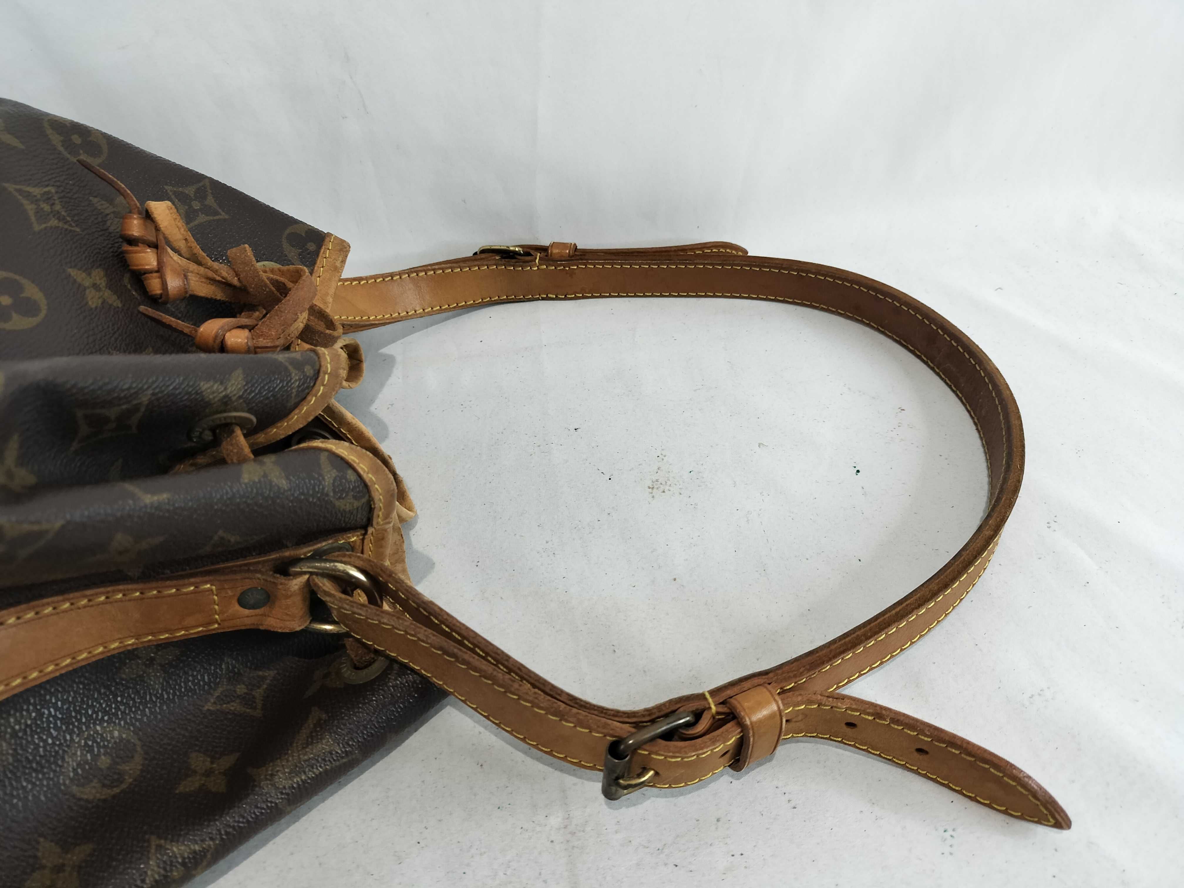 Monogram M42224 Noe Shoulder Bag — view 3