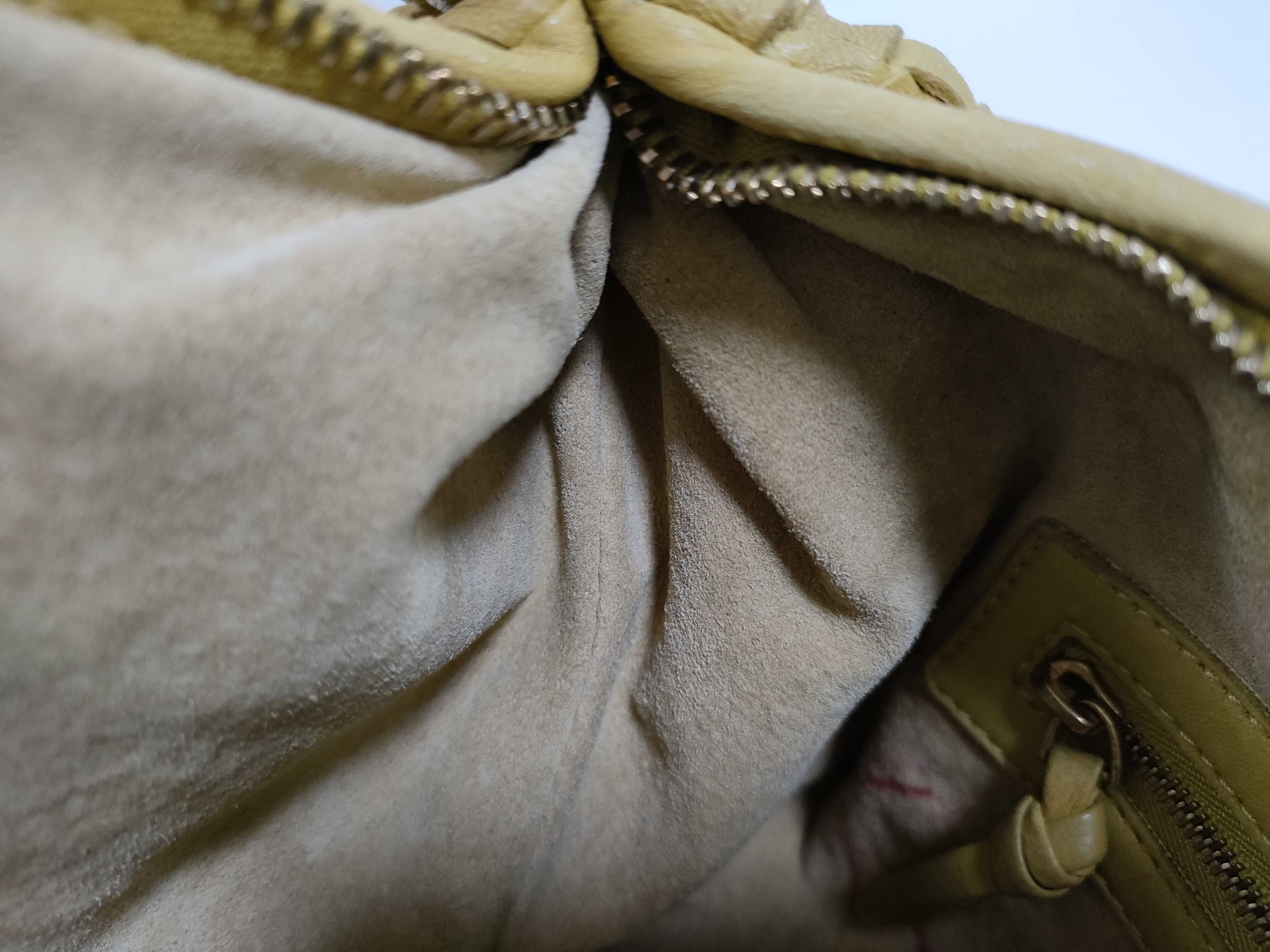 Intrecciato ID- Hobo Cowskin Shoulder bag Green #115653 Shoulder bag — view 13