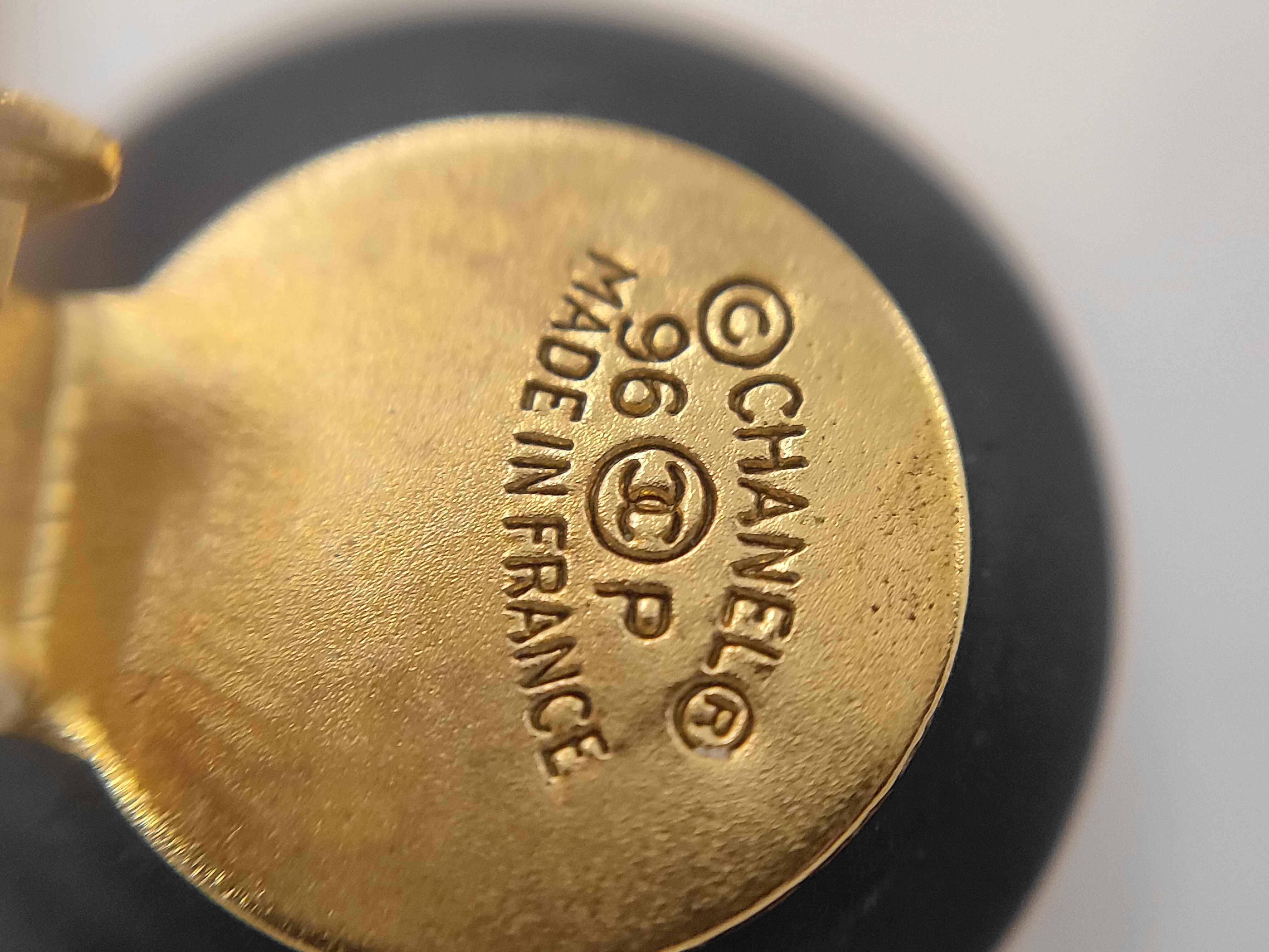 Coco Mark Chanel Coco Button White x Black Yellow Gold Earrings — view 4