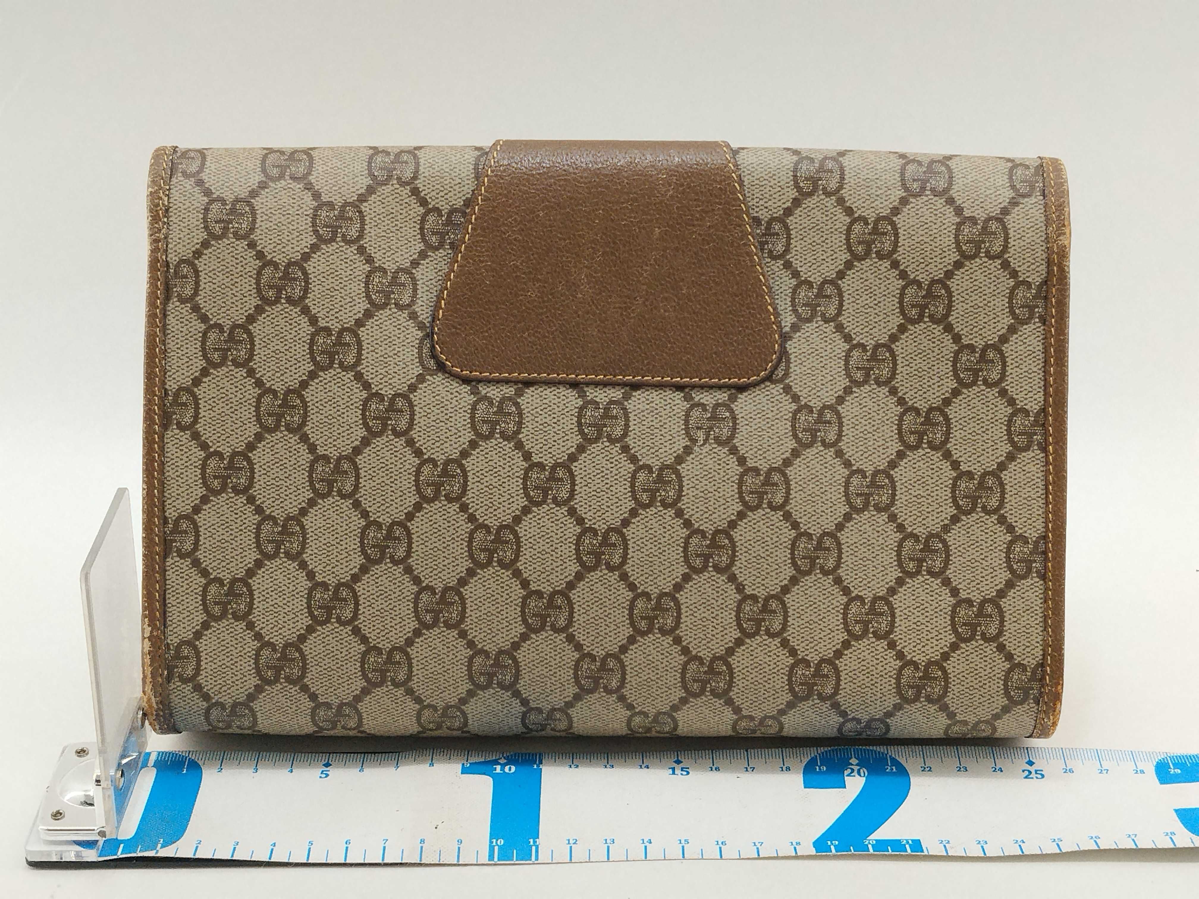 GG Supreme Sherry Line Clutch Bag — view 2
