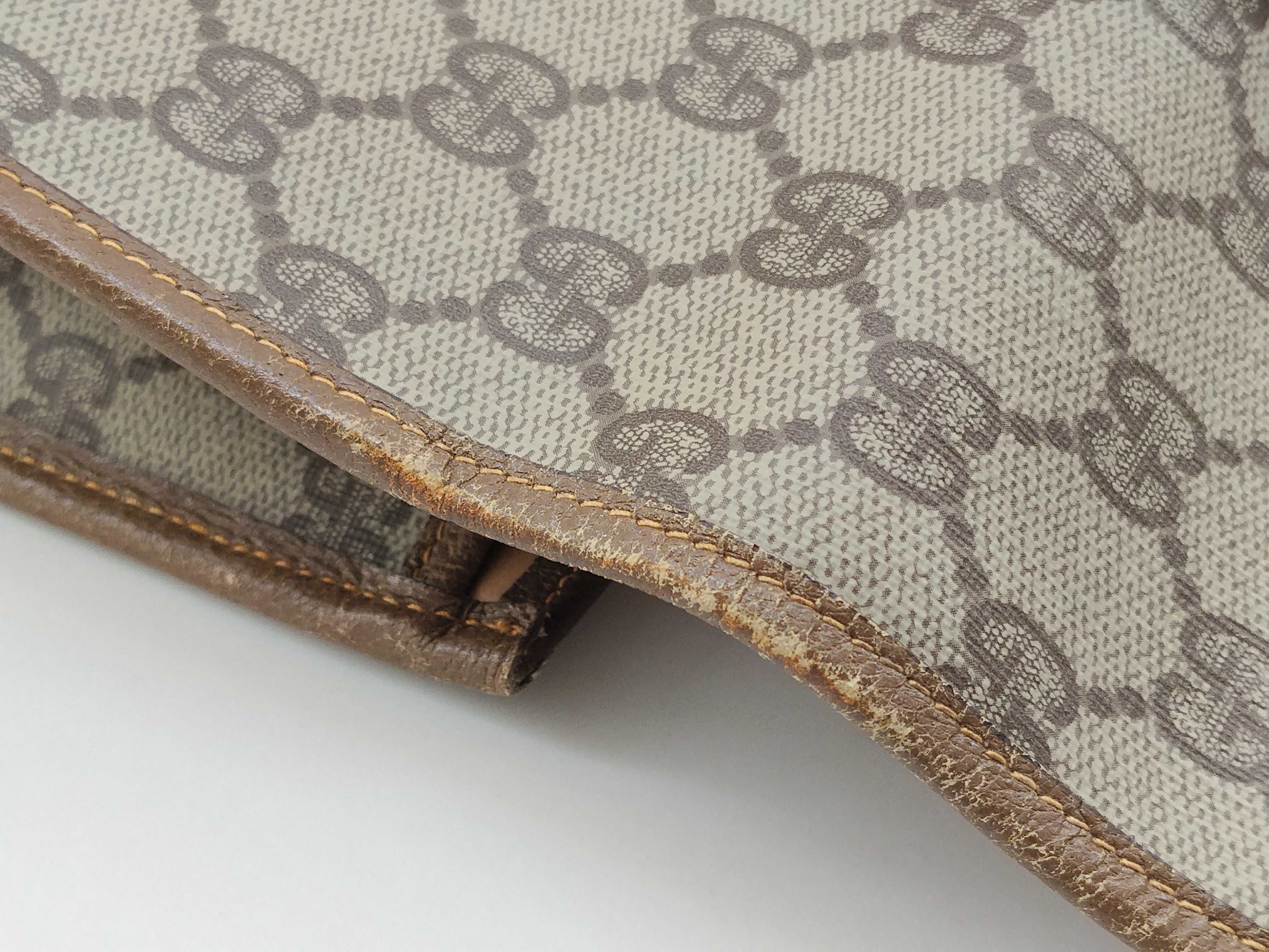 GG Supreme Sherry Line Clutch Bag — view 11