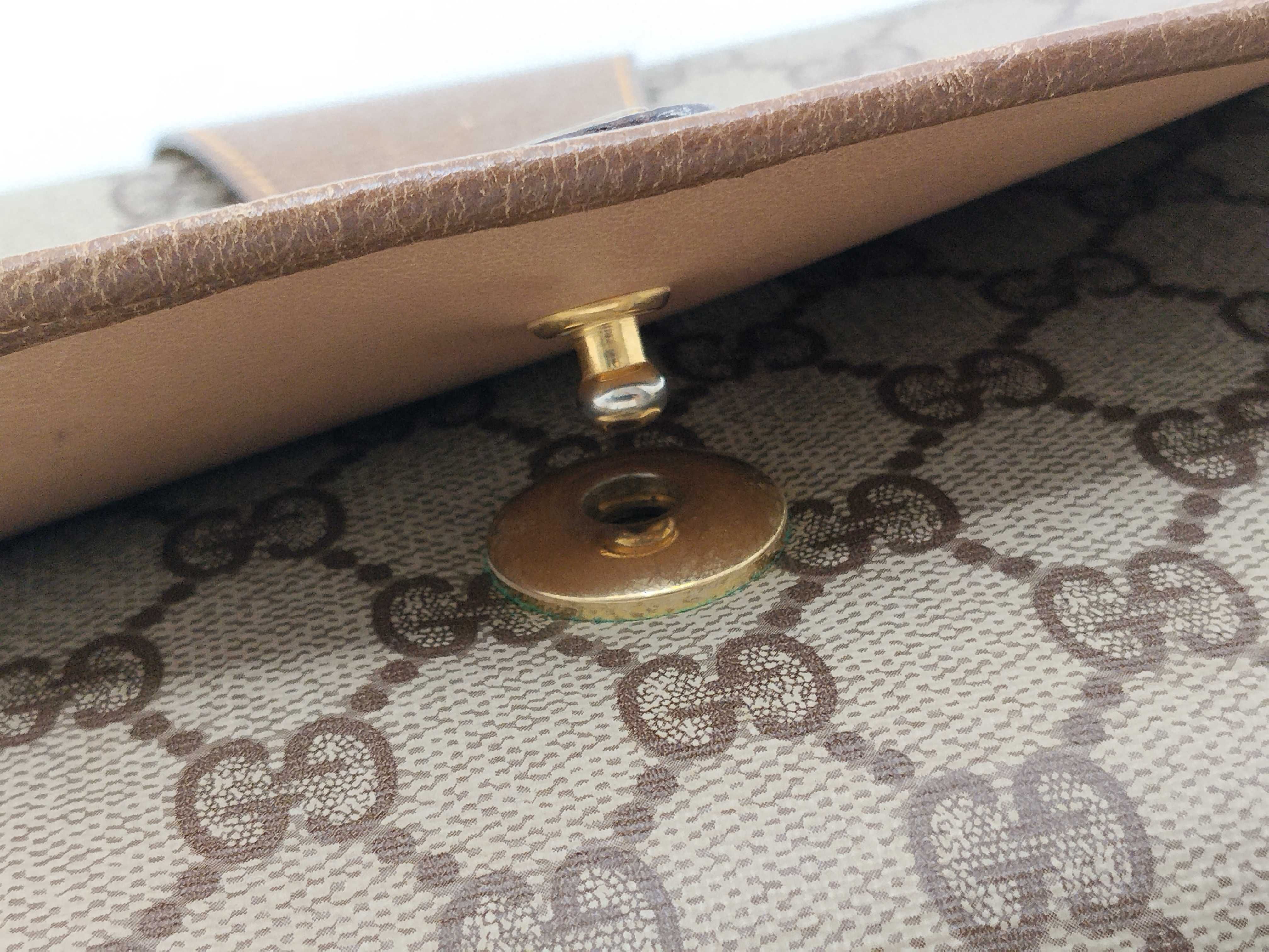 GG Supreme Sherry Line Clutch Bag — view 13