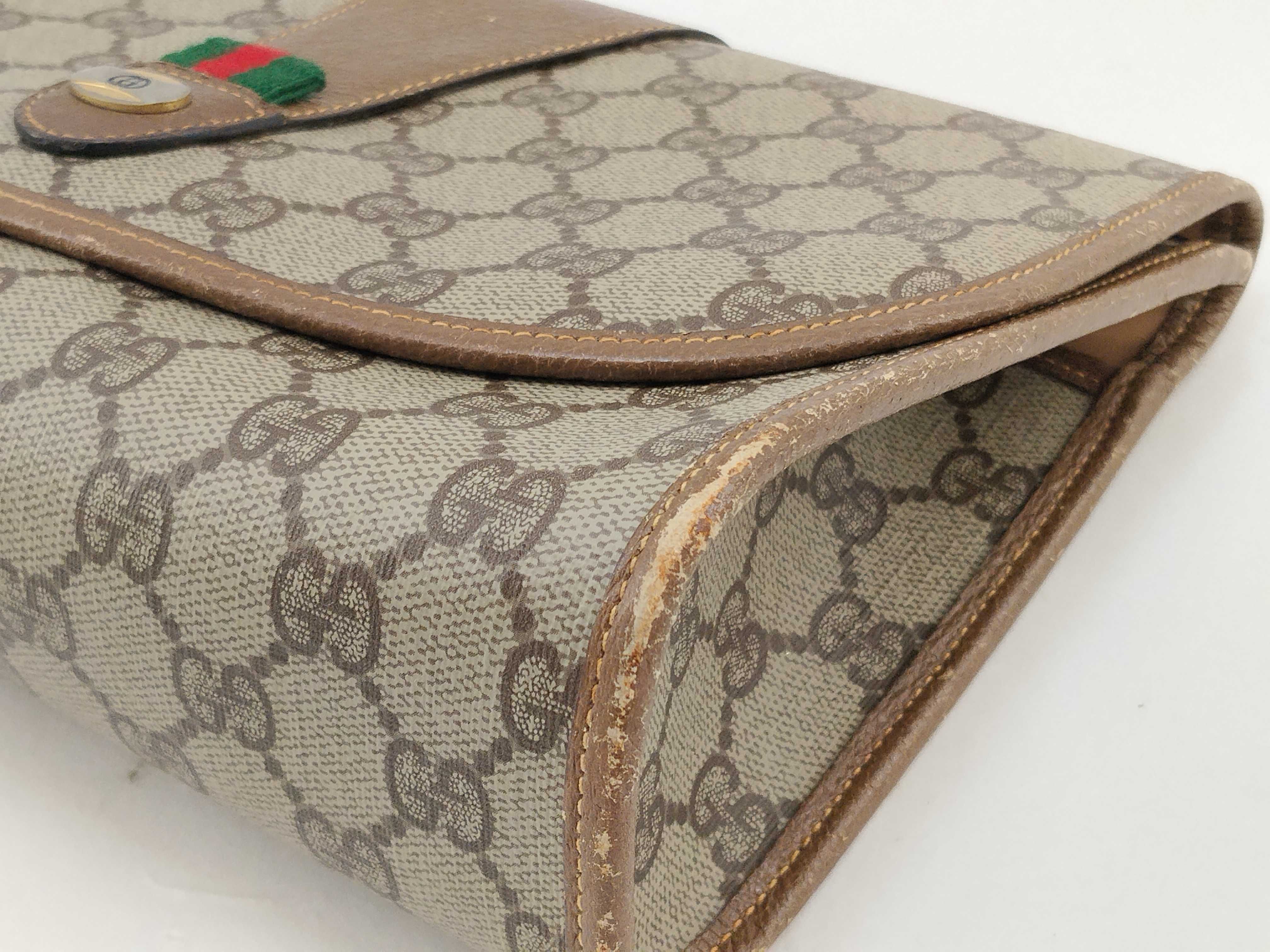 GG Supreme Sherry Line Clutch Bag — view 4