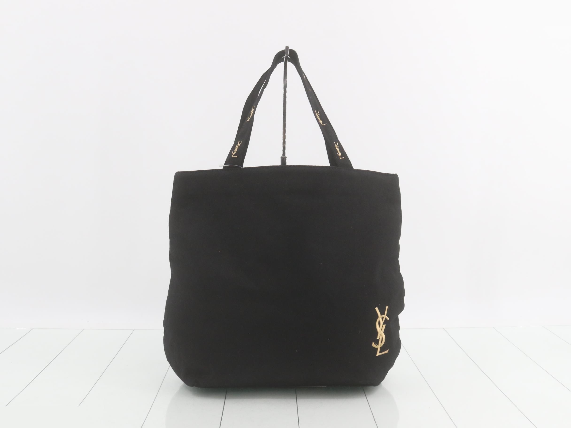 Other lines: Bags and tote bags