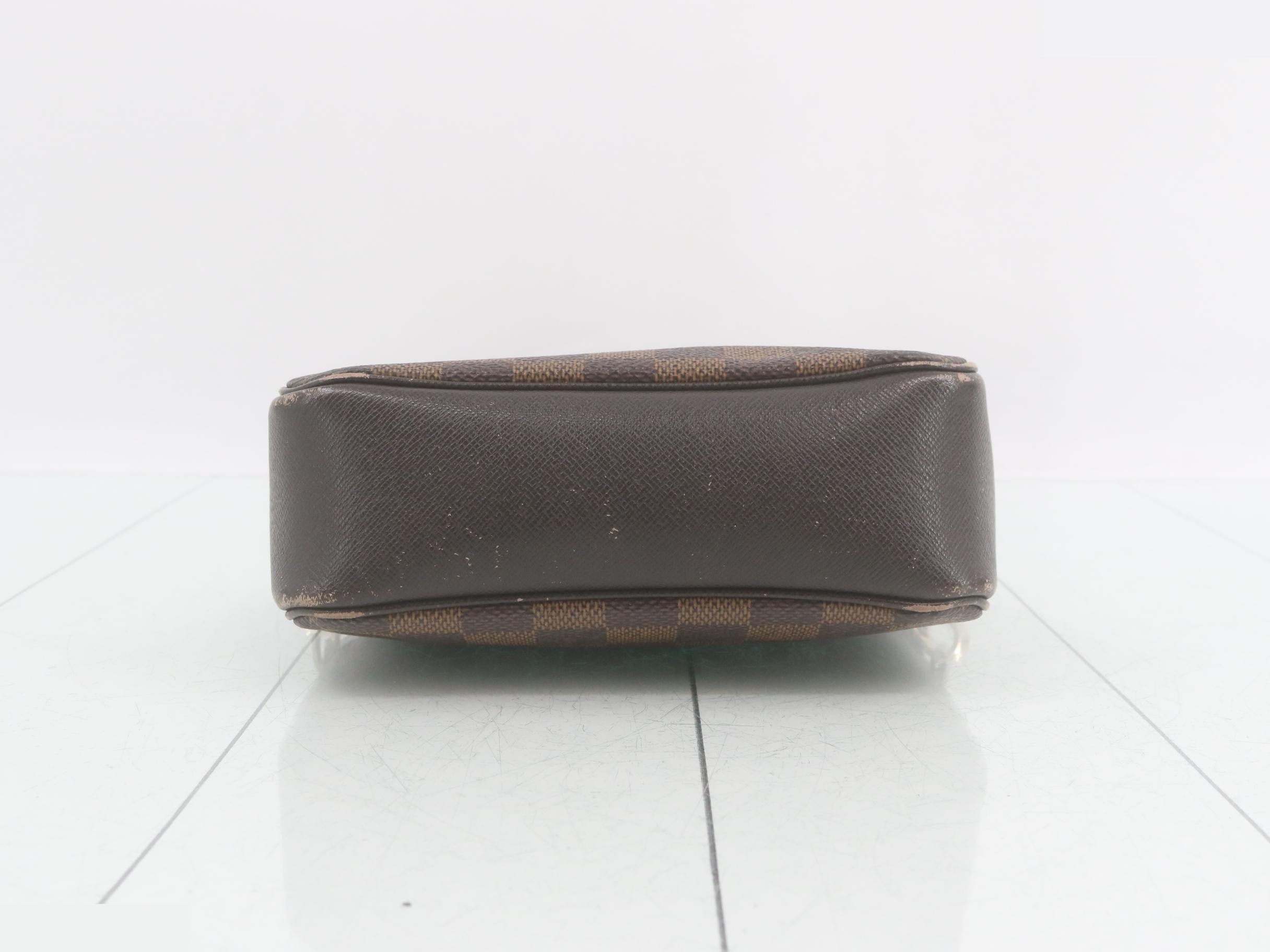 Truth Makeup Handbag — view 3